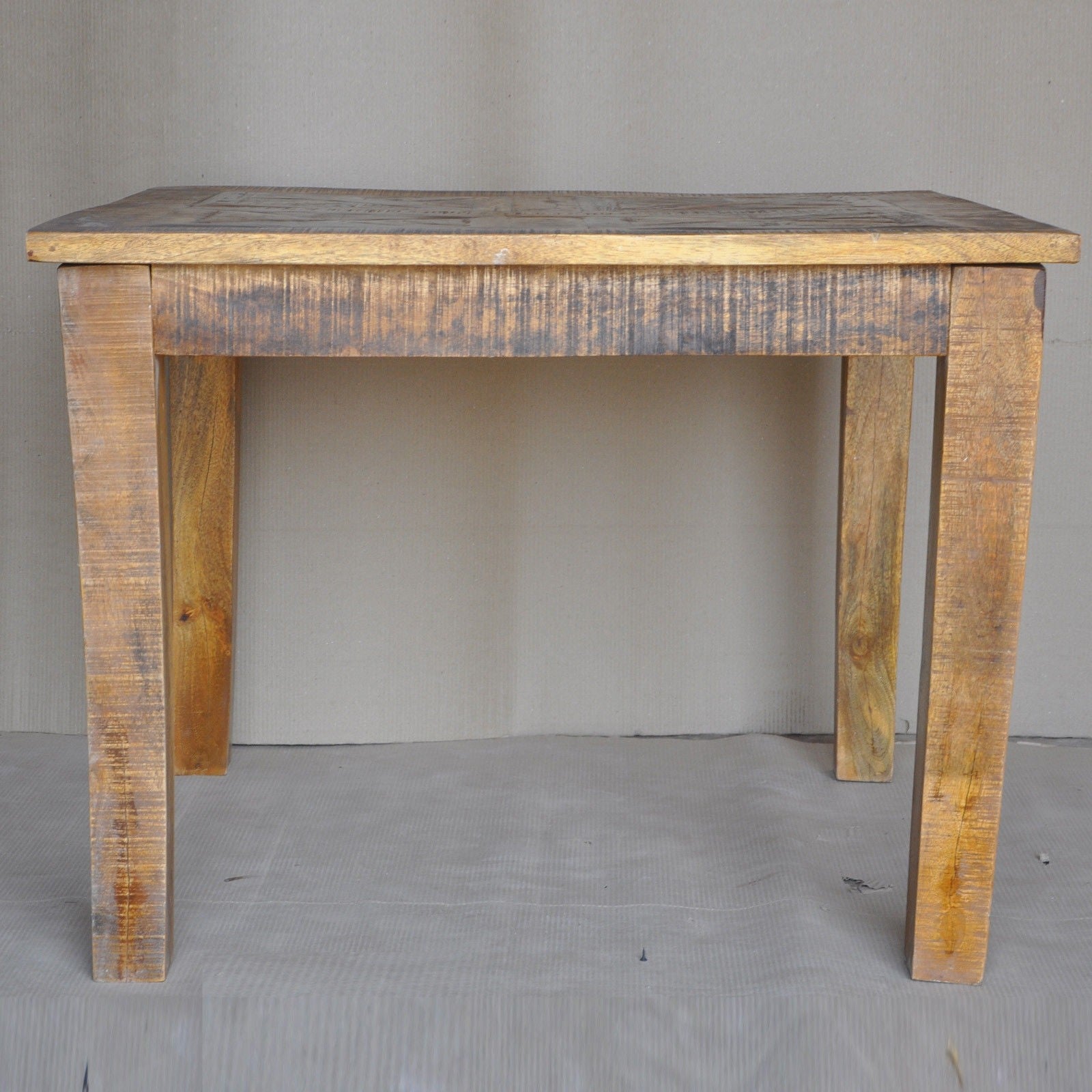 Reclaimed & Mango Wood Square Dining Table - 4 to 8 Seater - Honey Finish (90x100cm) - Rustic Farmhouse Style - Perfect for Family Gatherings & Dinner Parties