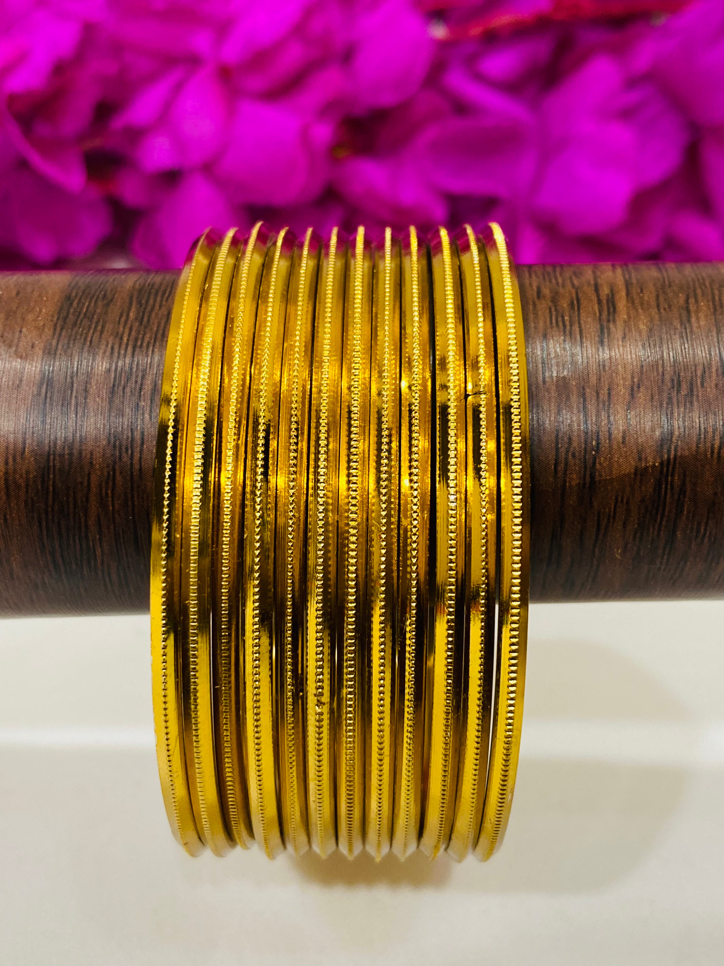 Elegant Gold-Tone Metal Bangles for Women - Fashion Jewelry for Parties, Weddings & Everyday Wear