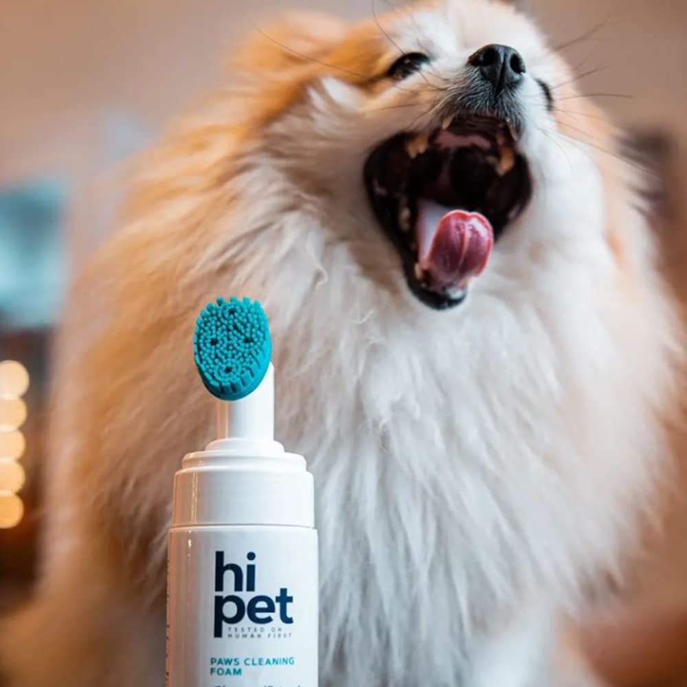 Pet Paw Cleaner Foam with Built-in Scrubber Brush - Dog & Cat Paw Washer & Moisturizer - Easy-to-Use Bottle Design for Clean Paws After Walks (2-Pack) - Perfect for Outdoor Adventures, Muddy Trails & Indoor Cleaning