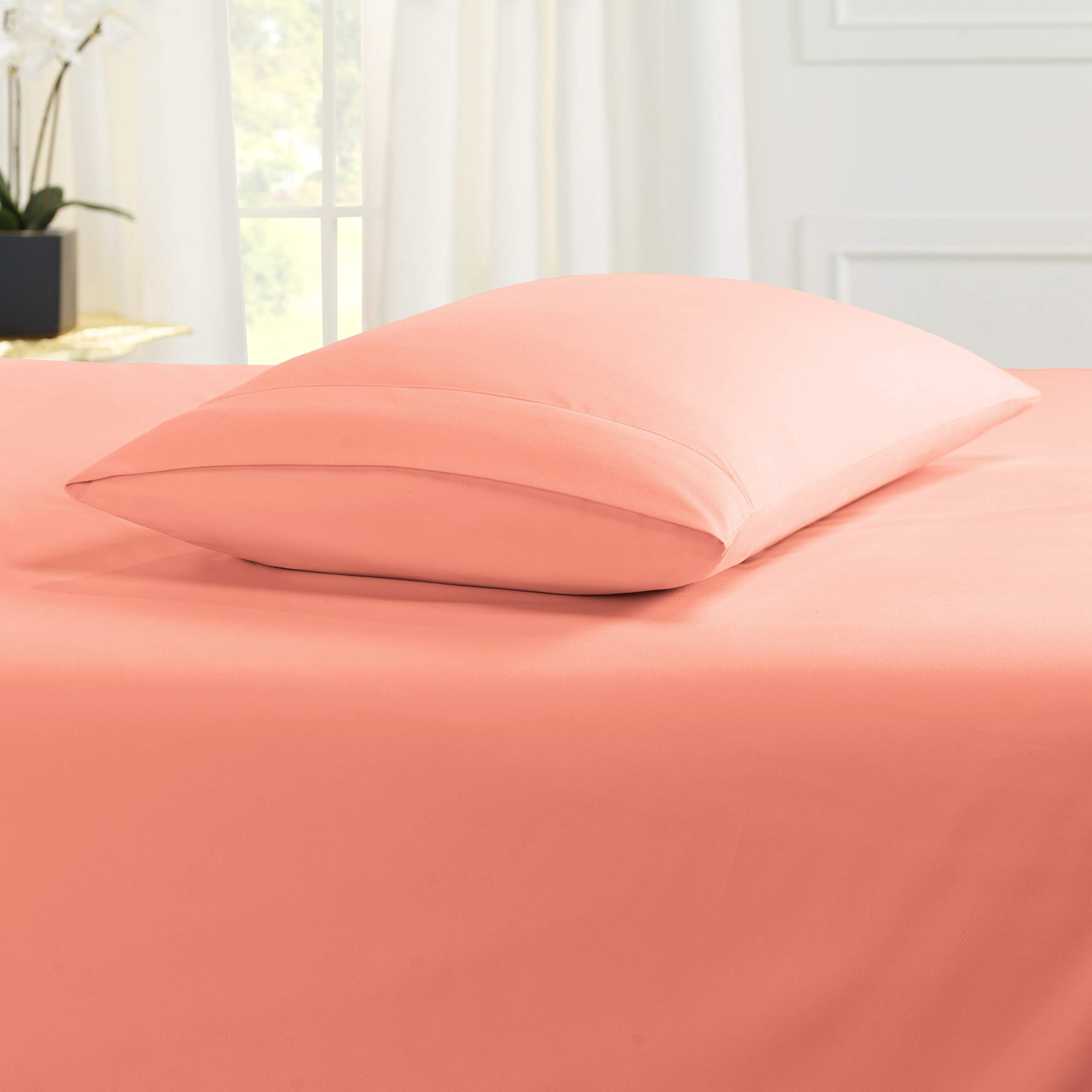 Empyrean Soft Queen Size Pillowcases Set of 4 - Standard Size Bedding Pillow Covers in Misty Rose - Perfect for Bedroom, Guest Room, and Hotel Decor