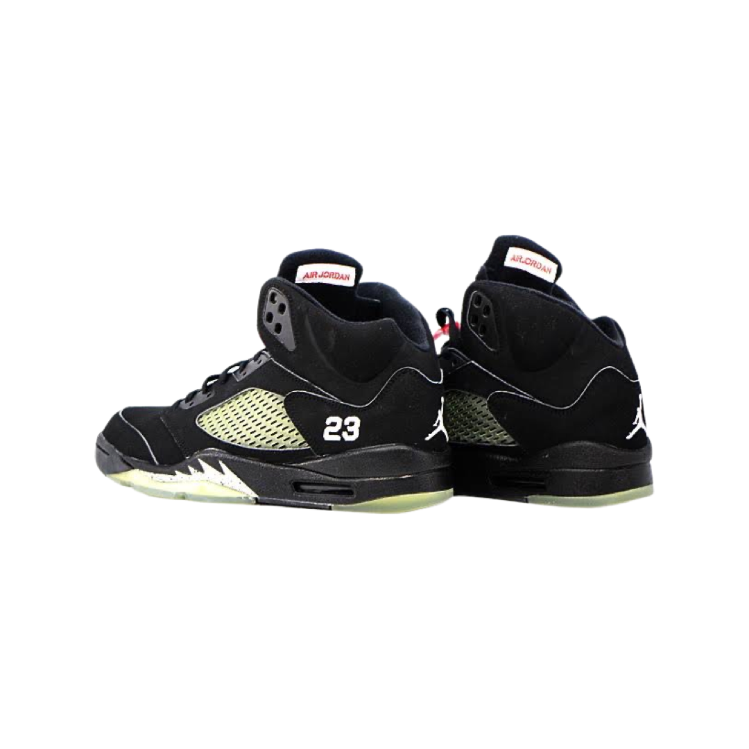 Air Jordan 5 Retro 2006 Black Metallic Fire Red Men's Basketball Shoes - Classic Sneakers for Streetwear & Sports Fashion