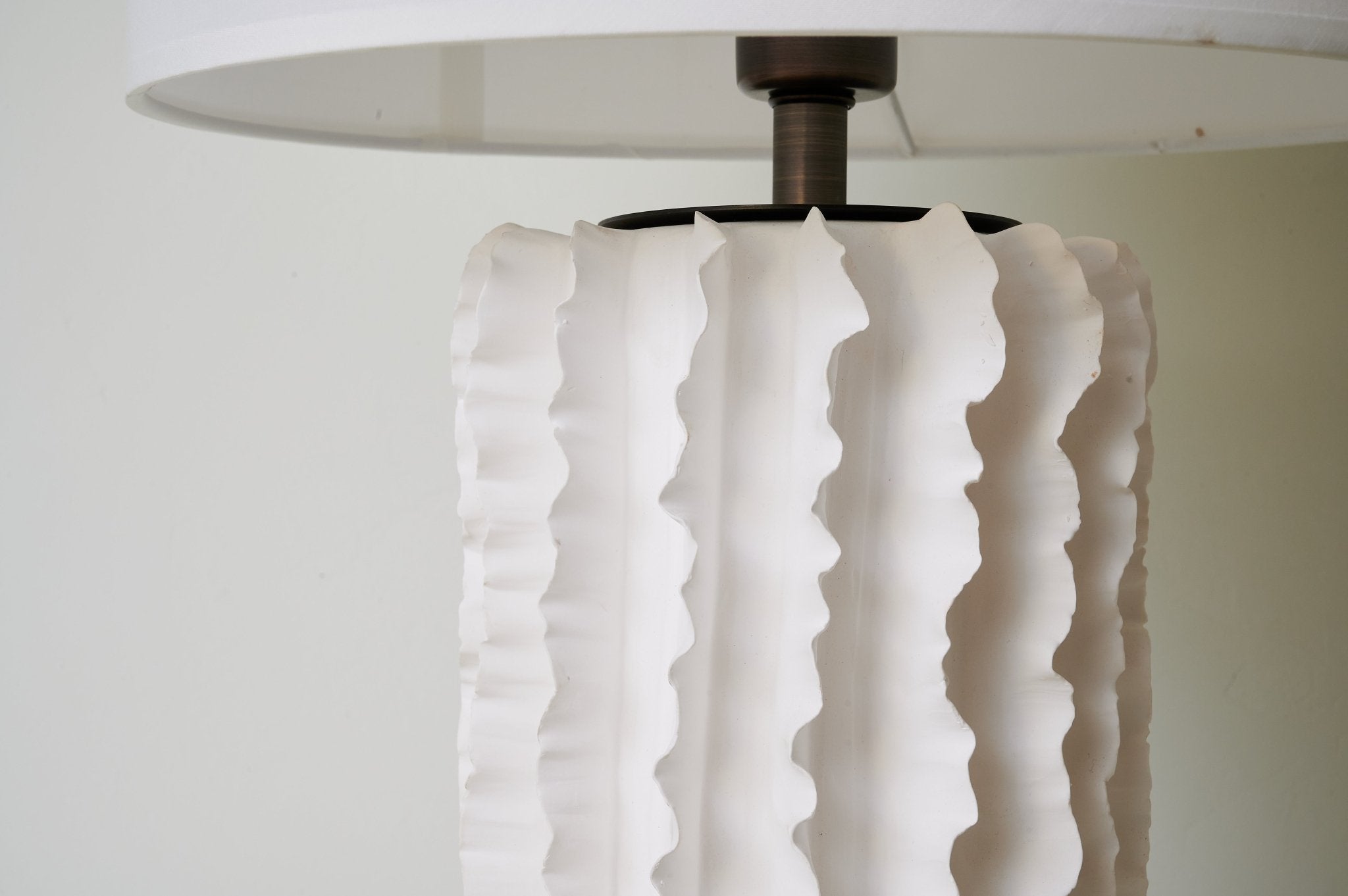 Arroyo Sculpted Ceramic Table Lamp - Modern Home Decor Lighting for Living Room, Bedroom & Office - Handcrafted Ceramic Lamp with Natural Texture & Warm Glow