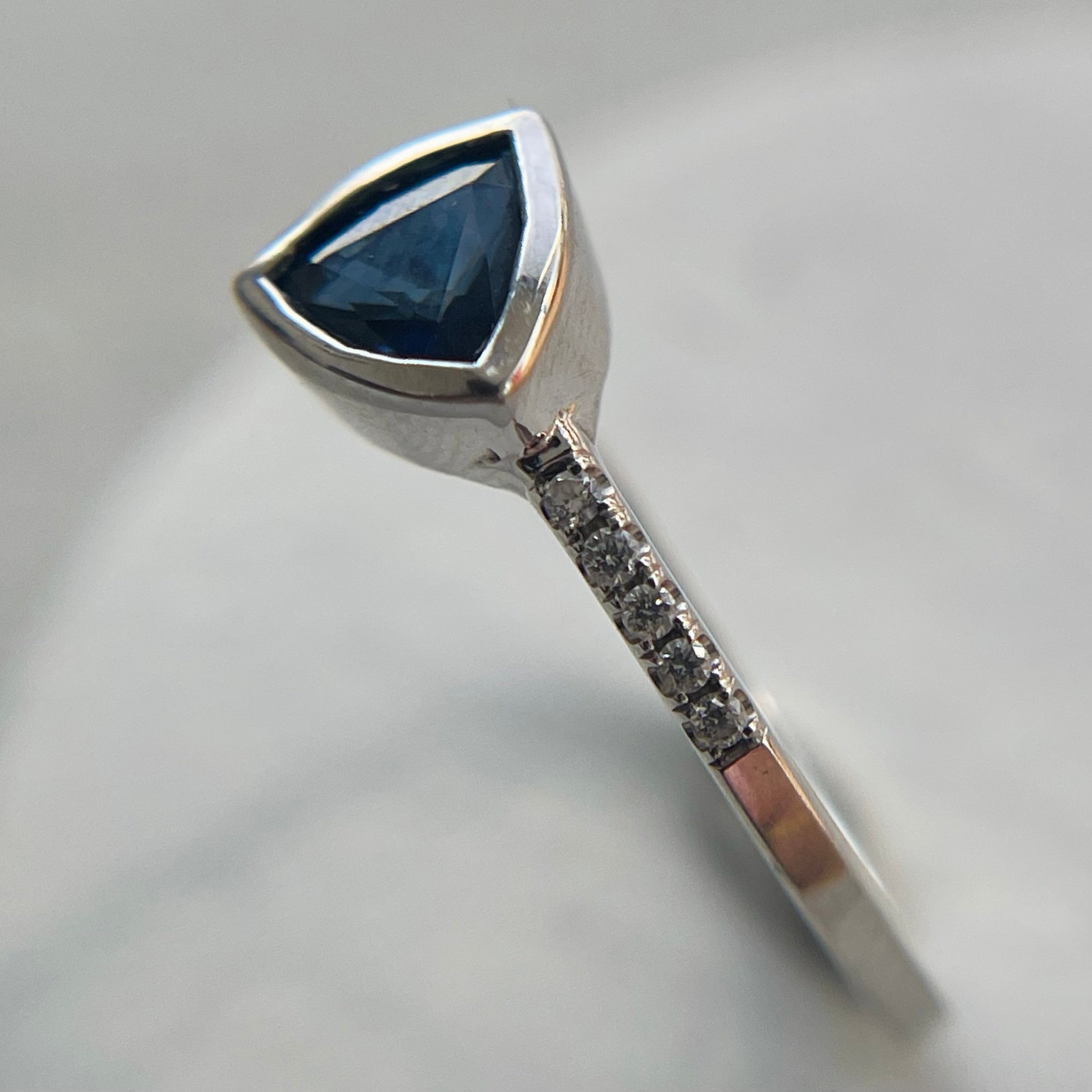 Exquisite Trillion Cut Sapphire and Diamond Ring in 14K White Gold - Perfect for Engagement, Anniversary & Special Occasions