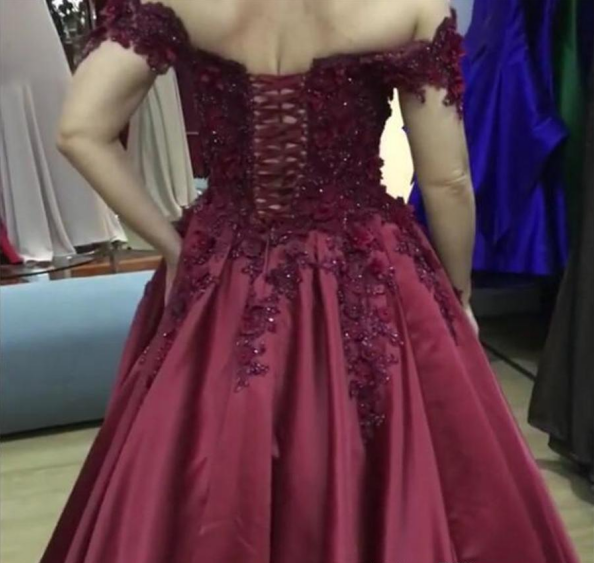 Elegant Burgundy Satin Ball Gown Wedding Dress - Off-the-Shoulder Bridal Gown for Prom, Evening Gala & Formal Events