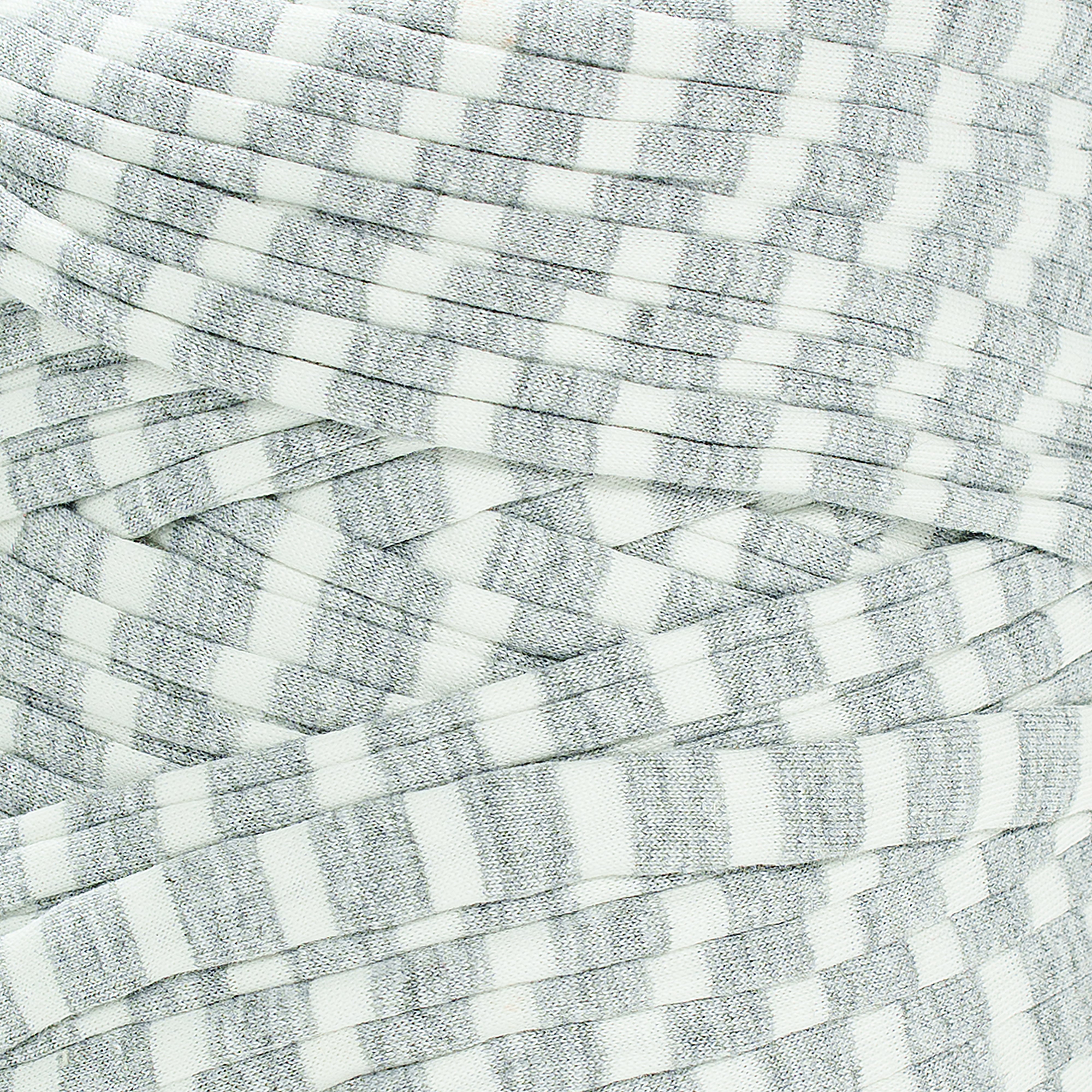 Eco-Friendly Printed Recycled T-Shirt Fabric Yarn - Geometric Gray Design for Knitting, Crocheting & DIY Crafts