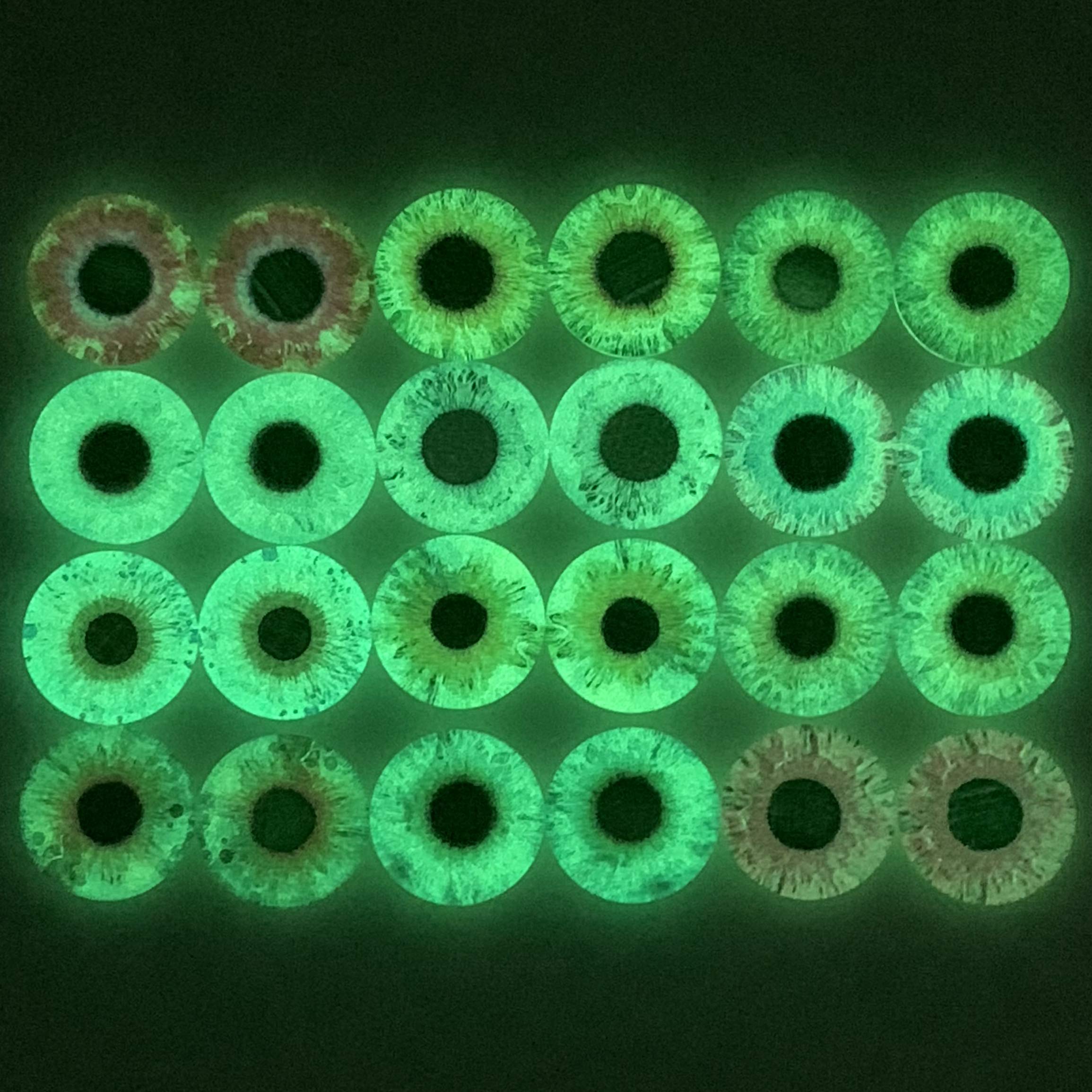 10 Pairs 30mm Glow in The Dark Glass Round Pupil Eyes - Flatback Dome Glass Cabochons for DIY Crafts, Polymer Clay Eyes, Jewelry Making & Resin Art Projects - Perfect for Halloween Decorations, Cosplay Accessories & Doll Making