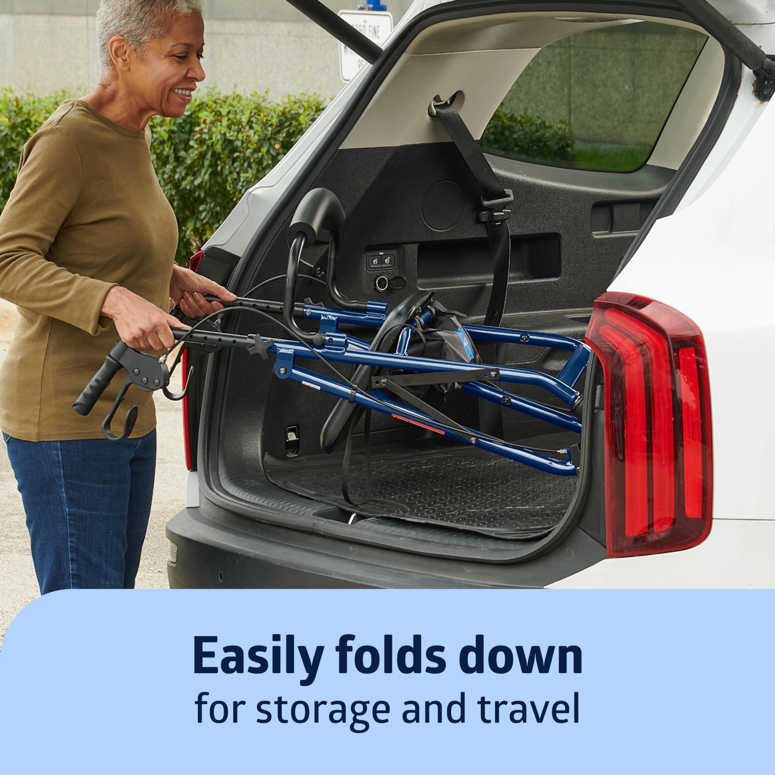 Medline Aluminum Rollator Walker with Seat - Lightweight Foldable Mobility Aid, 250 lb Capacity, Adjustable Handles & 6