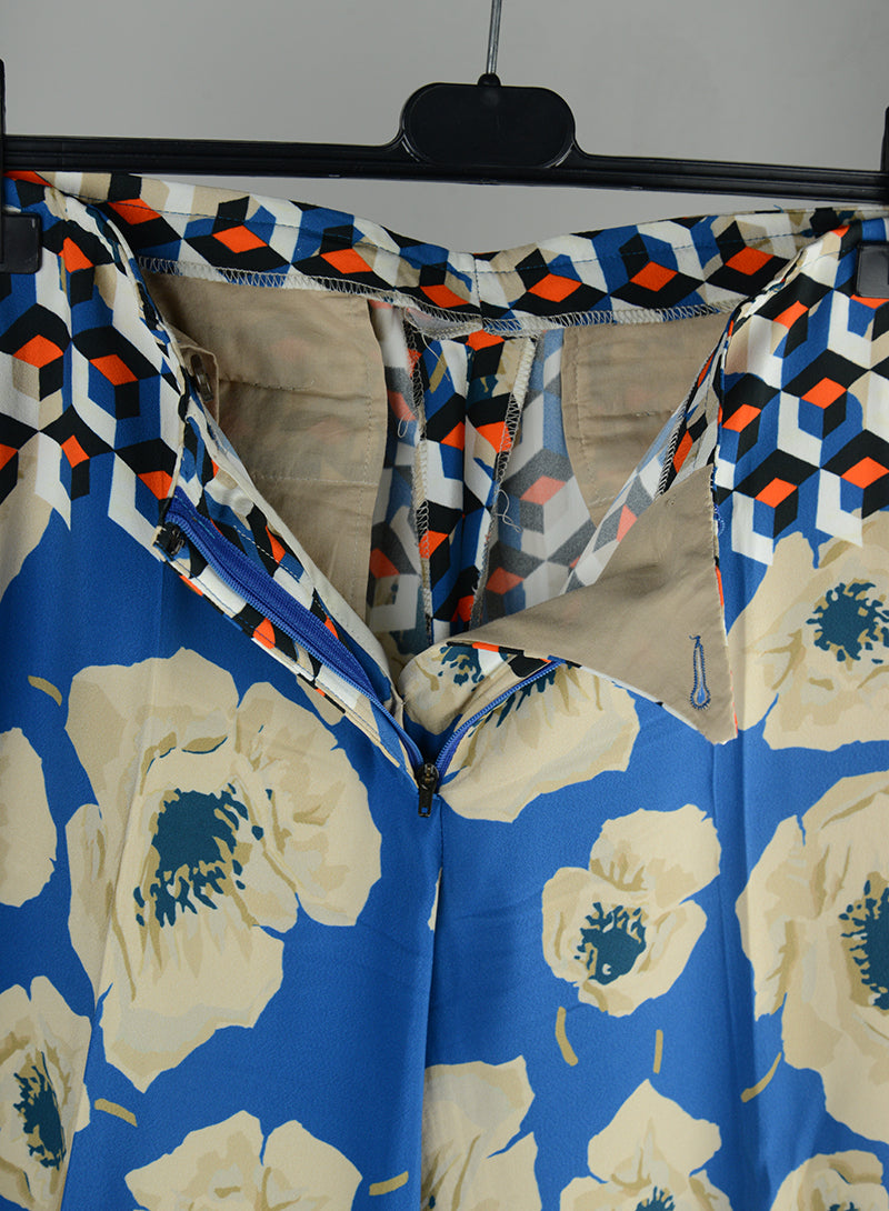 Dries Van Noten Blue Two-Piece Suit Size 44 | Elegant Formal Wear for Business Meetings & Special Occasions