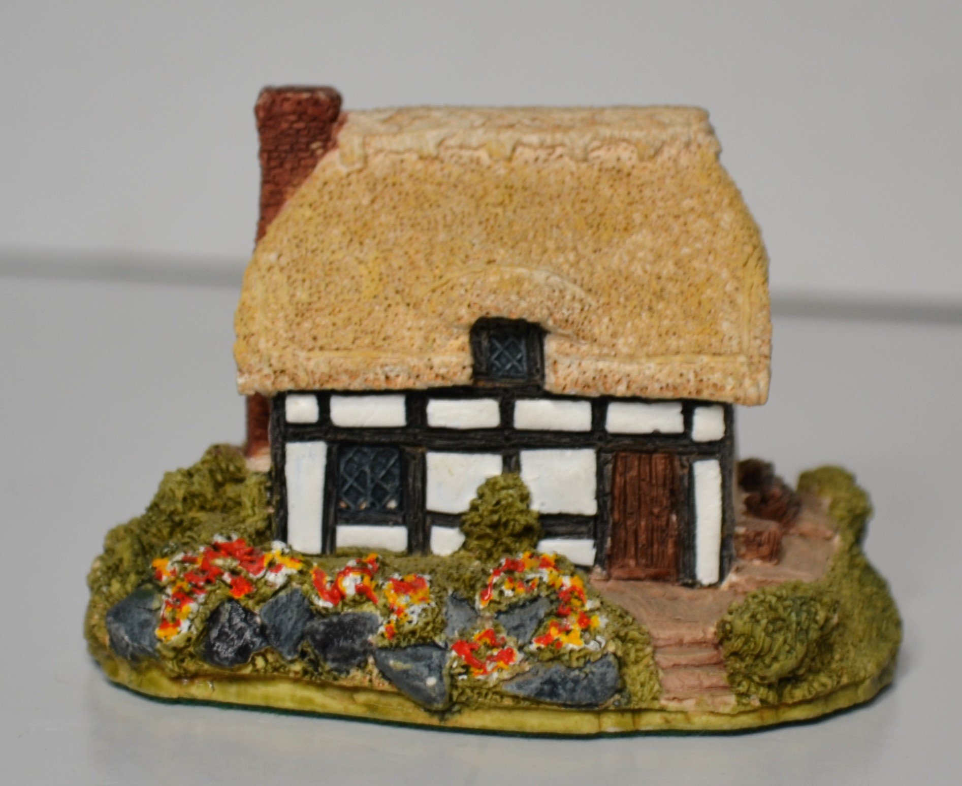 Vintage Multicolor Ceramic Architectural Tabletop Sculpture - Handcrafted Textured Home Decor for Living Room, Office & Bookshelf Display