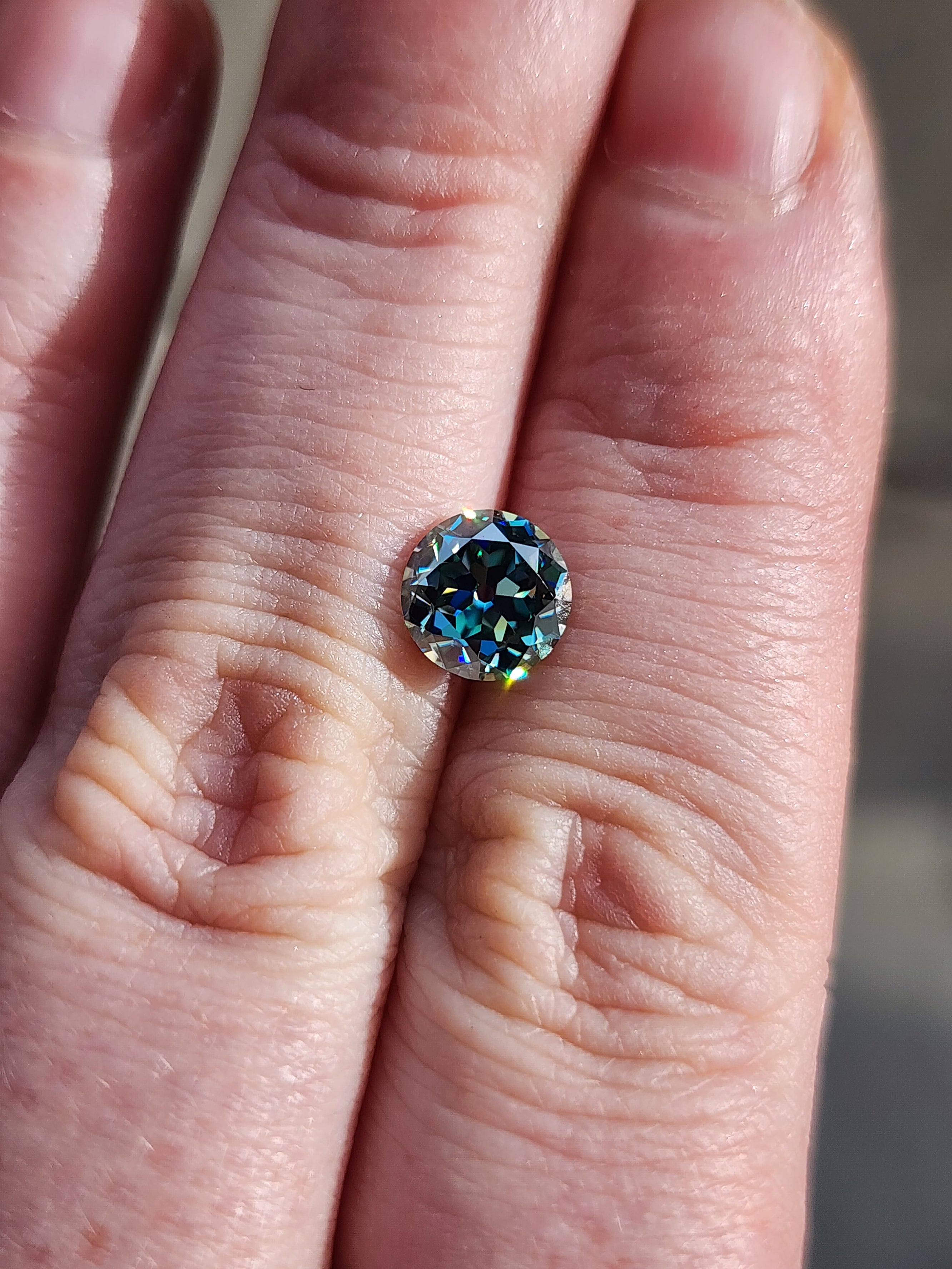 1.41ct Old European Cut Teal Moissanite Round Cut Loose Stone - Vintage Style Engagement Ring Center Stone for Wedding Jewelry & Bridal Gifts