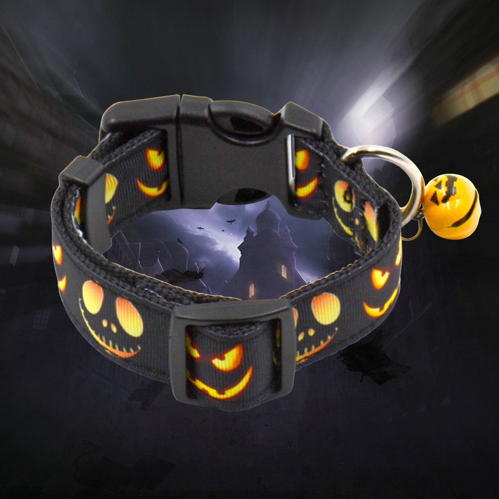 Halloween Adjustable Pet Dog Collar with Pumpkin Lamp Design & Bell - Small Size for Cats & Dogs - Perfect for Halloween Parties, Trick or Treating & Festive Pet Costume Accessories