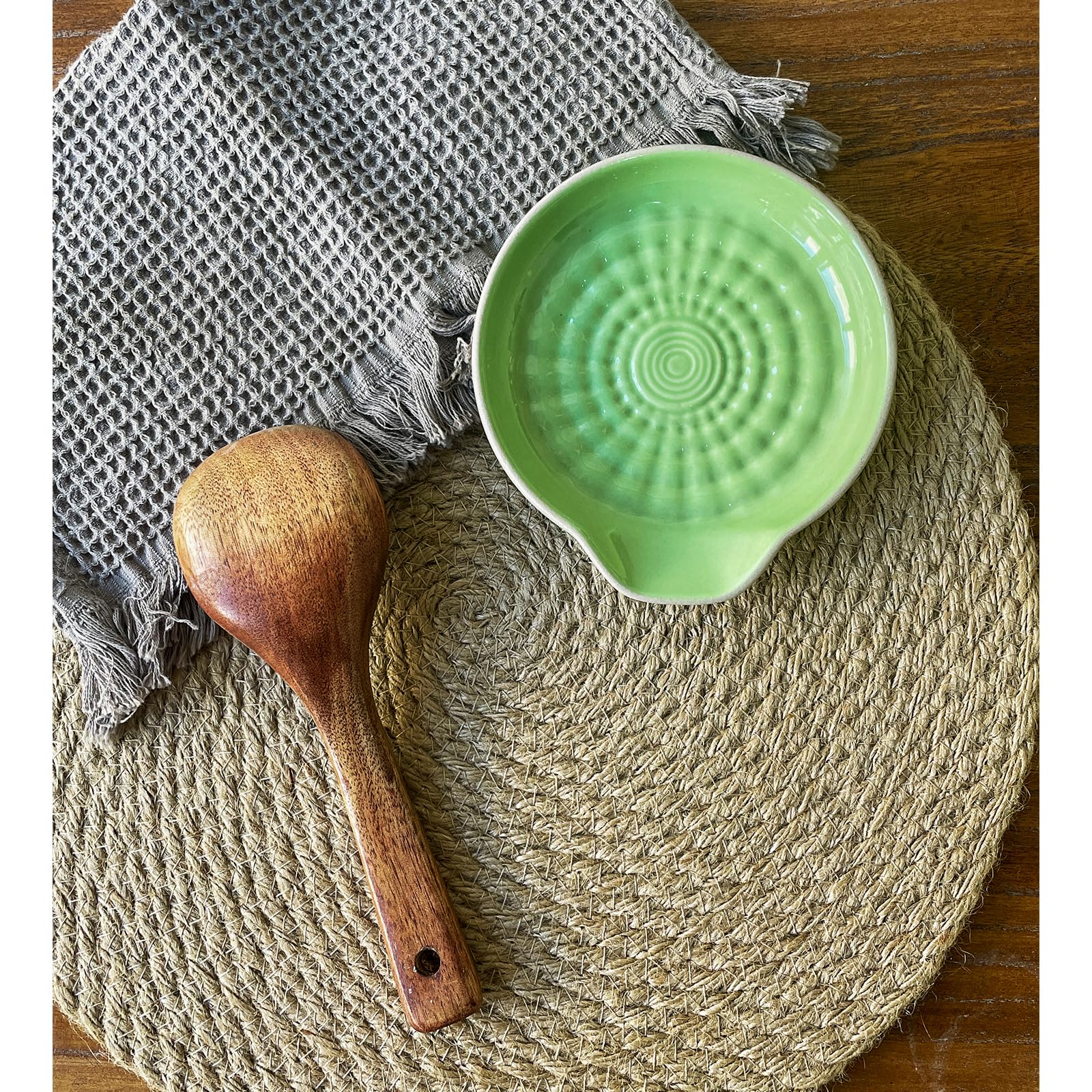 Ceramic Spoon Rest for Stove Top - Large Kitchen Counter Spoon Holder - Farmhouse Style Cooking Utensil Rest - Dishwasher Safe White Spoon Rest for Cooking, Baking & Serving (Perfect for Kitchen Counter, Stovetop Use & Dining Table Decor)