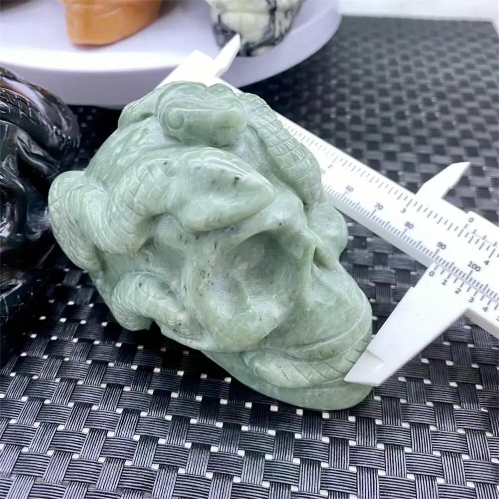 Natural Crystal Quartz Snake Wrapped Skull - Healing Stone for Fashion Jewelry, Home & Office Decor - Unique Christmas Gift (1pc) - Perfect for Meditation, Energy Cleansing & Gothic Style Decorations