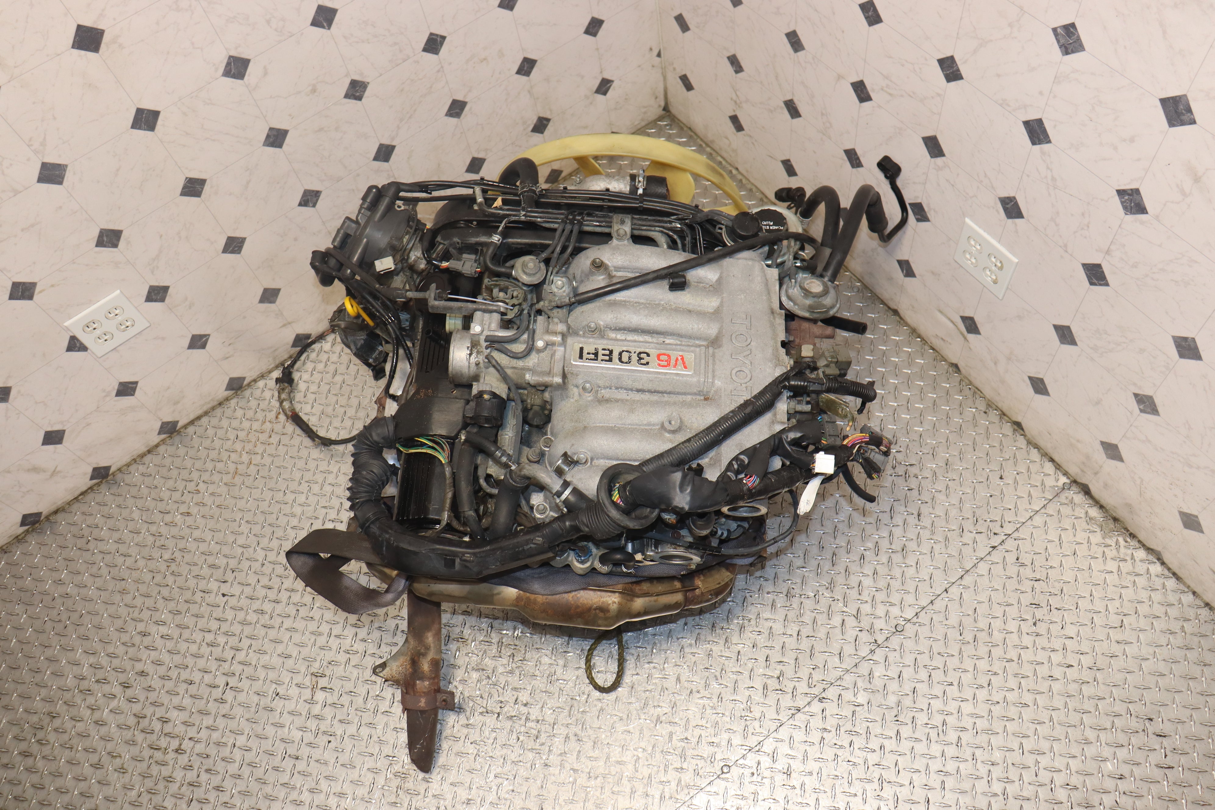 JDM 3VZ 3.0L Engine for 1989-1995 Toyota Pickup & 4Runner - Replacement Engine for Off-Road & Classic Car Restoration