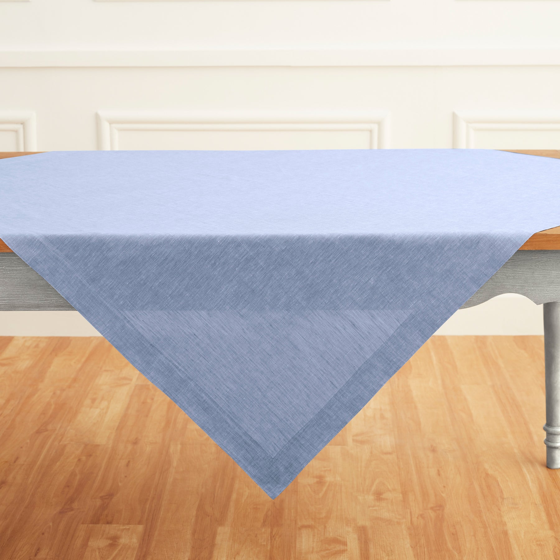 Athena Decorative Table Throw - Soft & Stylish Table Cover for Dining, Living Room, and Outdoor Use - Perfect for Parties, Weddings, and Home Decor