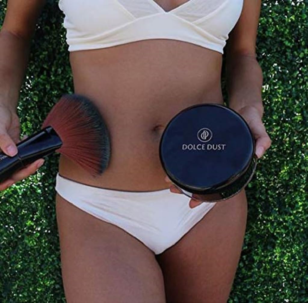 Dolce Dust Powder with Applicator Brush | Matte Finish Sunless Tan Powder | Hydrates & Smooths Skin | Pumpkin Spice Scent - 90g | Perfect for Post-Tan Application & Touch-Ups