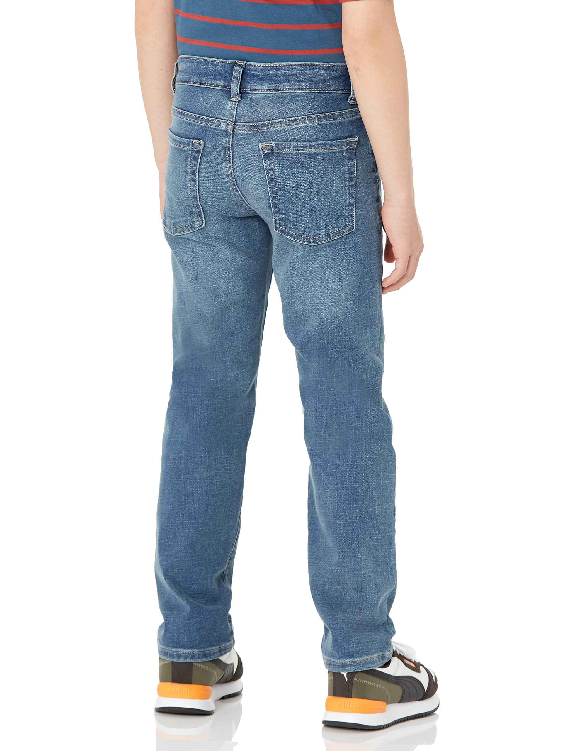 Amazon Essentials Boys' Regular Straight-Fit Jeans - Comfortable Durable Denim Pants for School, Play & Everyday Wear
