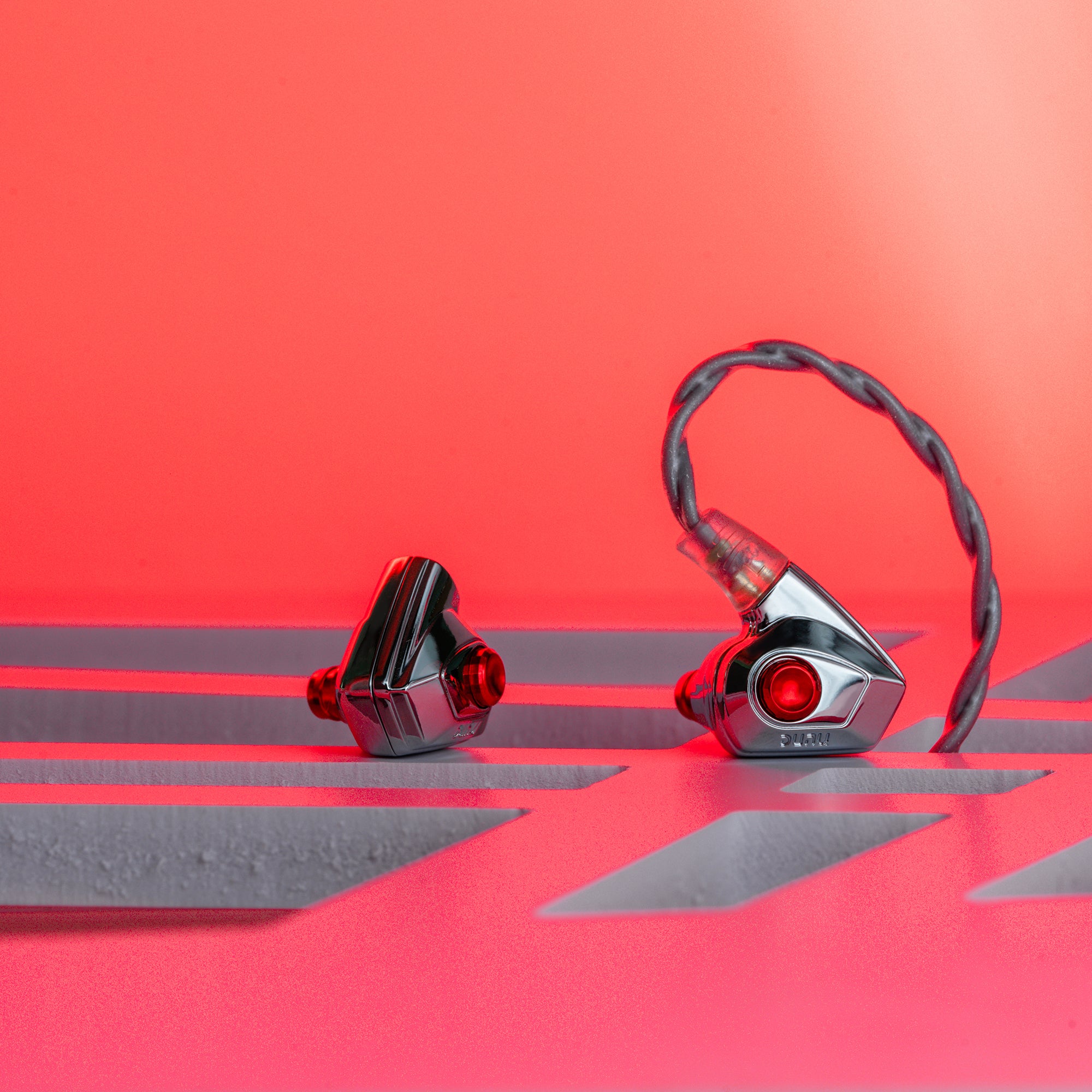 DUNU Titan S2 HiFi In-Ear Earphones with High Resolution Sound - Perfect for Audiophiles, Music Lovers & Gaming Enthusiasts