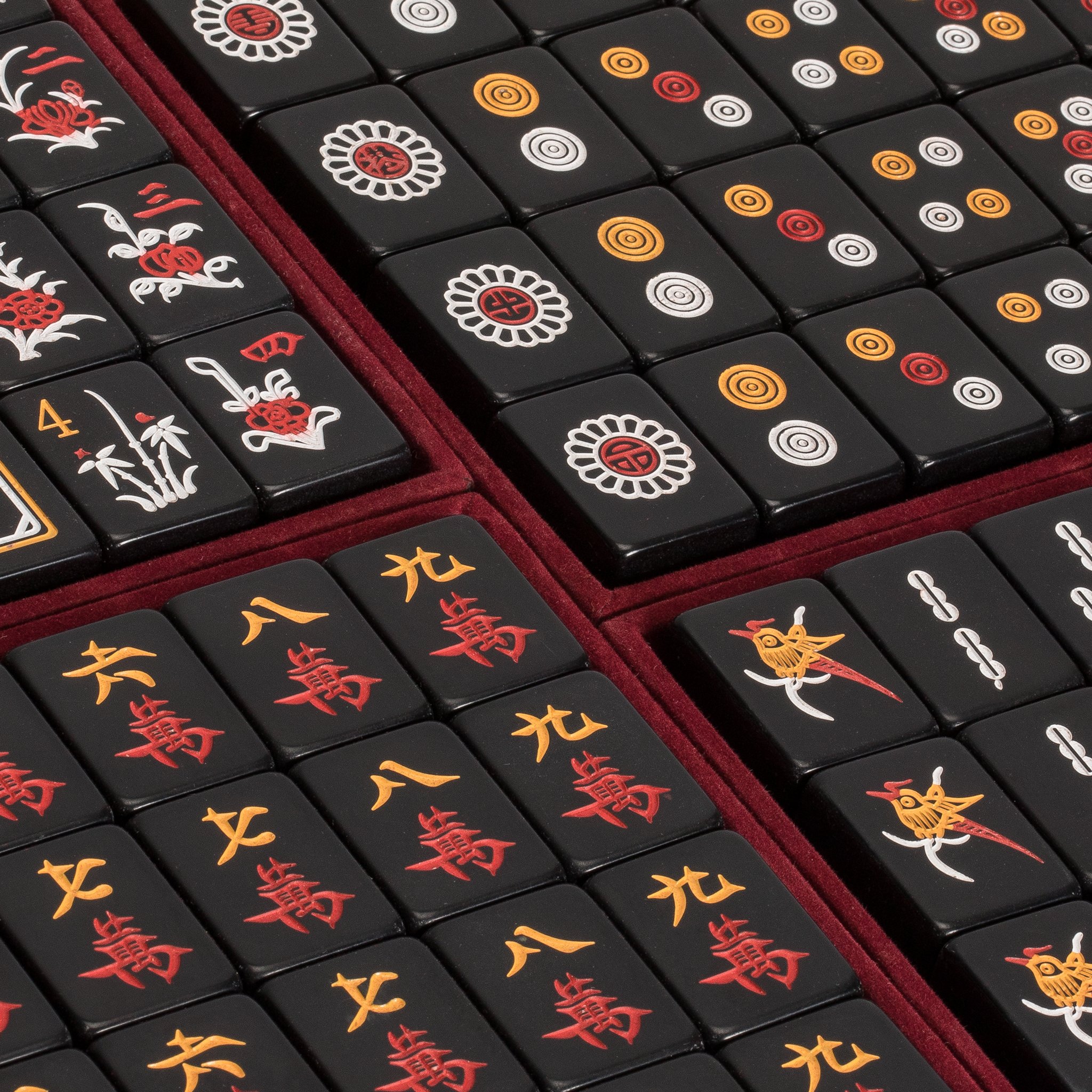 Premium Chinese Mahjong Set with 148 Small Black Tiles - Wooden Case, Spinner, Dice & Scoring Sticks | Authentic Asian Game for Family Gatherings, Game Nights & Cultural Events
