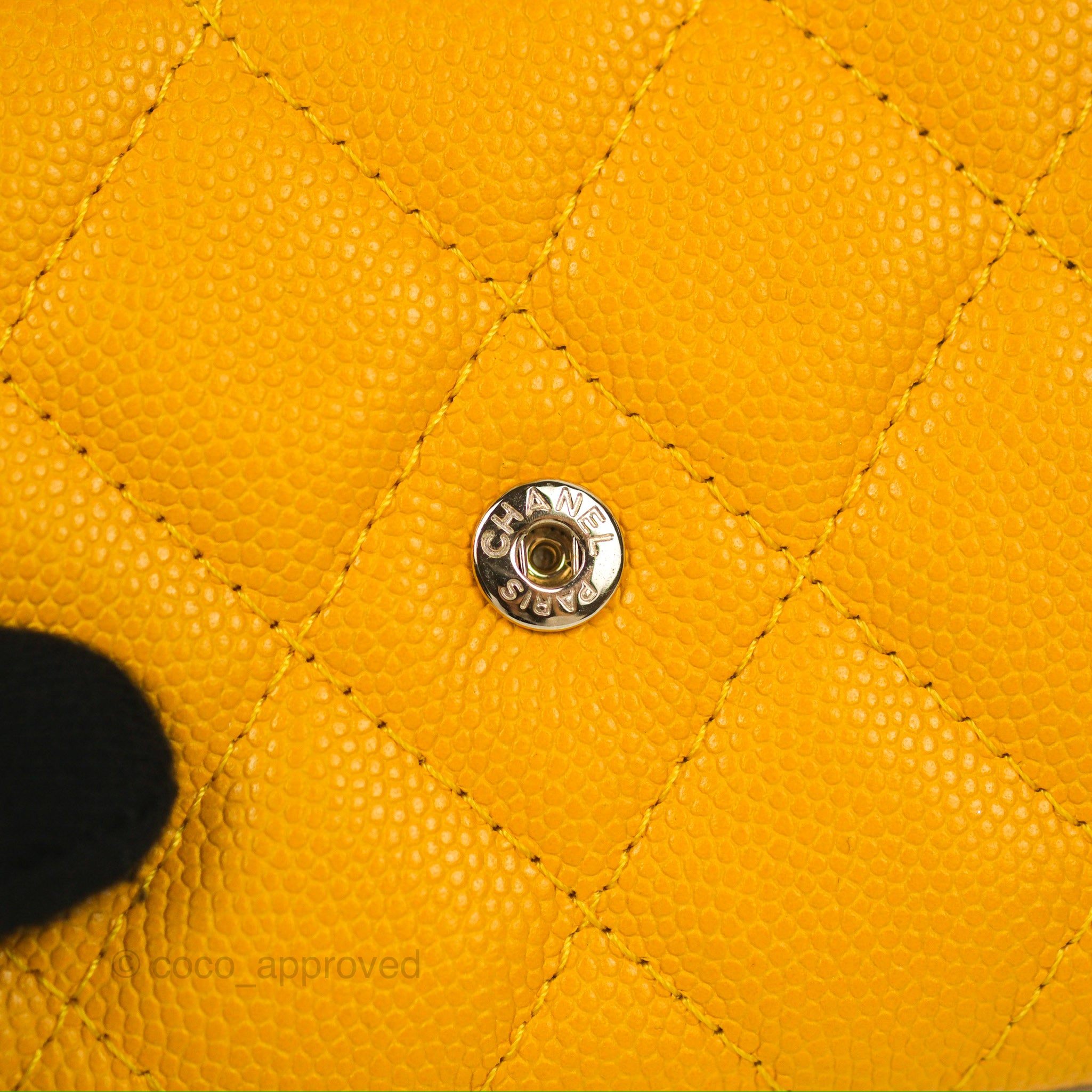 Chanel Classic Flap Coin Purse in Yellow Caviar Leather with Gold Hardware - Luxury Wallet for Women, Perfect for Parties & Everyday Use