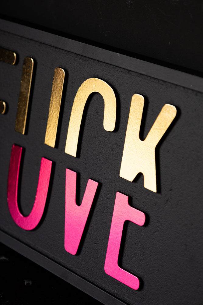 Funny F*ck vs Love You Wall Sign - Hilarious Home Decor for Living Room, Bedroom or Bar - Perfect Gift for Couples & Friends