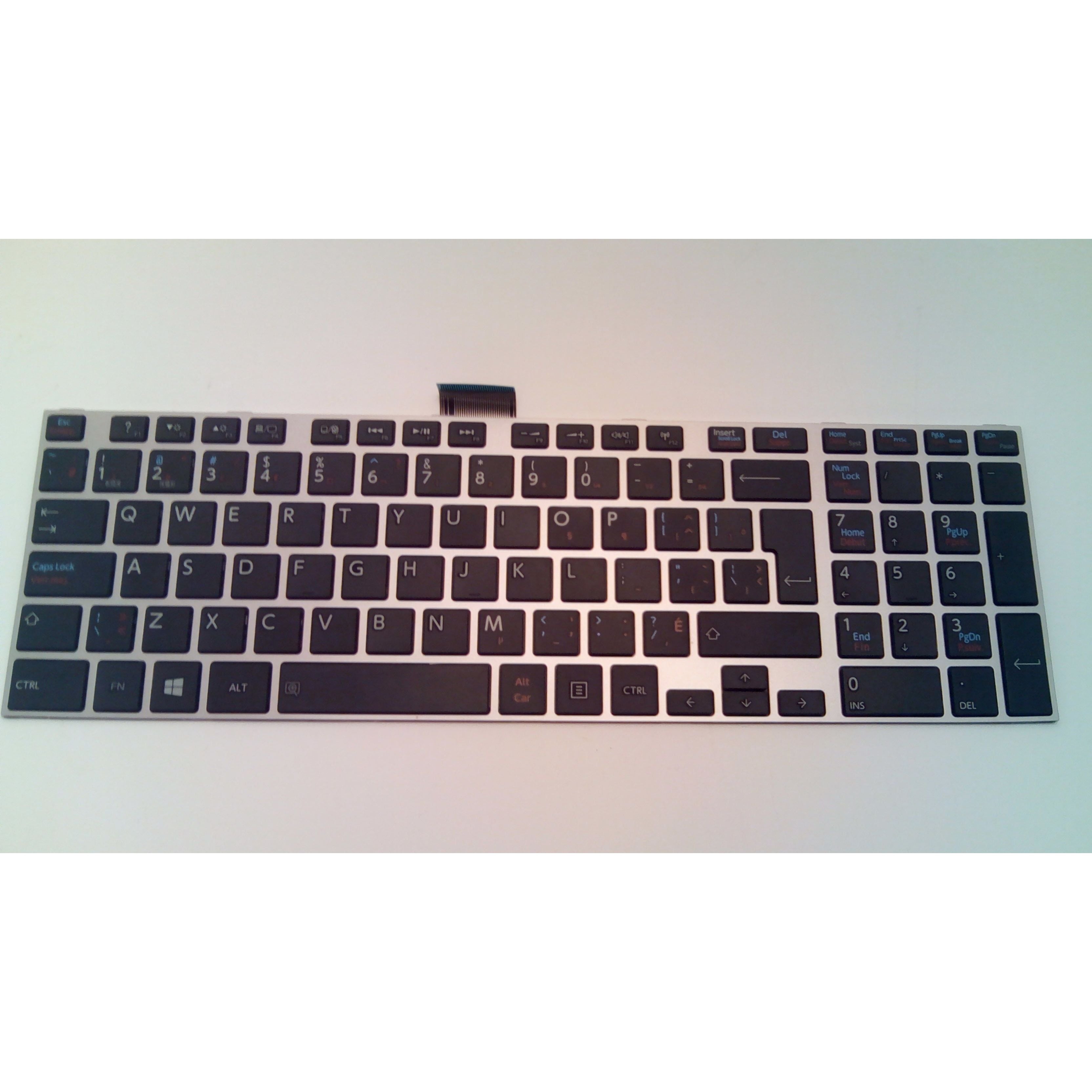 Toshiba Satellite C70 Laptop with Canadian Bilingual Keyboard - Silver Frame PK1310S1A20 | Perfect for Work, Study, and Multilingual Typing