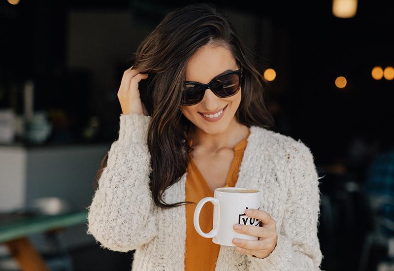 Deja Views Glossy Black & Blonde Tortoise Shell Fade Sunglasses - Stylish UV Protection Shades for Women & Men, Perfect for Driving, Beach & Outdoor Activities