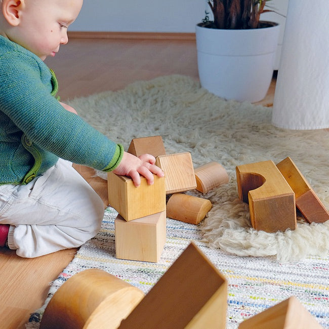 Grimm's 19-Piece Giant Natural Wooden Building Blocks Set for Kids - Creative Play, STEM Learning & Toddler Educational Toys - Perfect for Home, Classroom & Daycare Activities