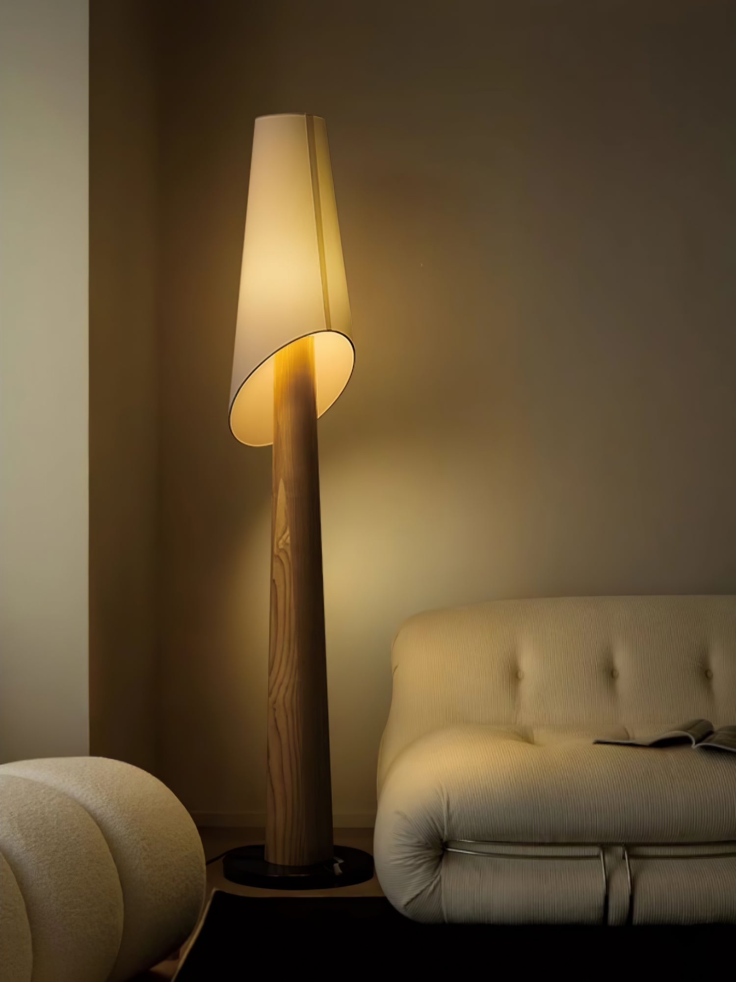 Modern American Flag Floor Lamp - Patriotic LED Standing Light for Living Room, Bedroom & Office - Adjustable Brightness & Energy Efficient - Perfect for Home Decor, Parties & Holidays