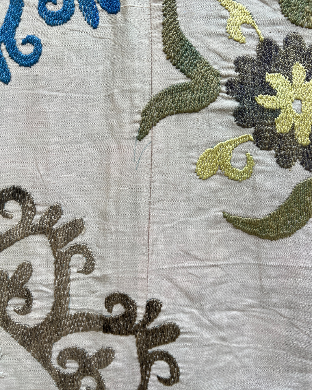 Extra Large Suzani 024 - Premium Handmade Cotton Embroidered Throw Blanket - Boho Chic Home Decor for Living Room, Bedroom & Outdoor Use