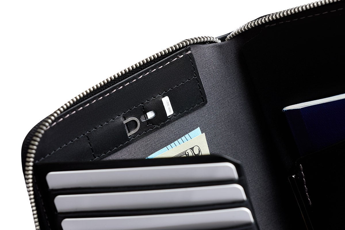 Bellroy Travel Folio Second Edition - Premium Leather Passport Holder & Travel Wallet for Men & Women - Perfect for Airports, Business Trips & International Travel