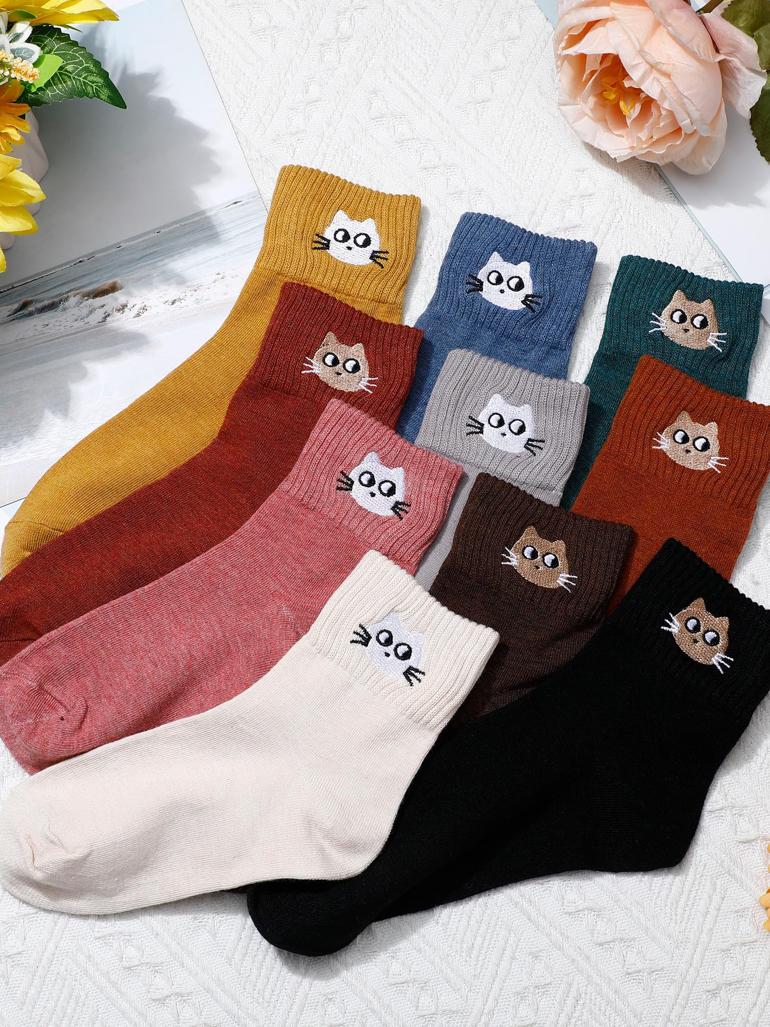 Eurzom 10 Pairs Women's Cotton Crew Socks - Lightweight & Cute for Daily Wear
