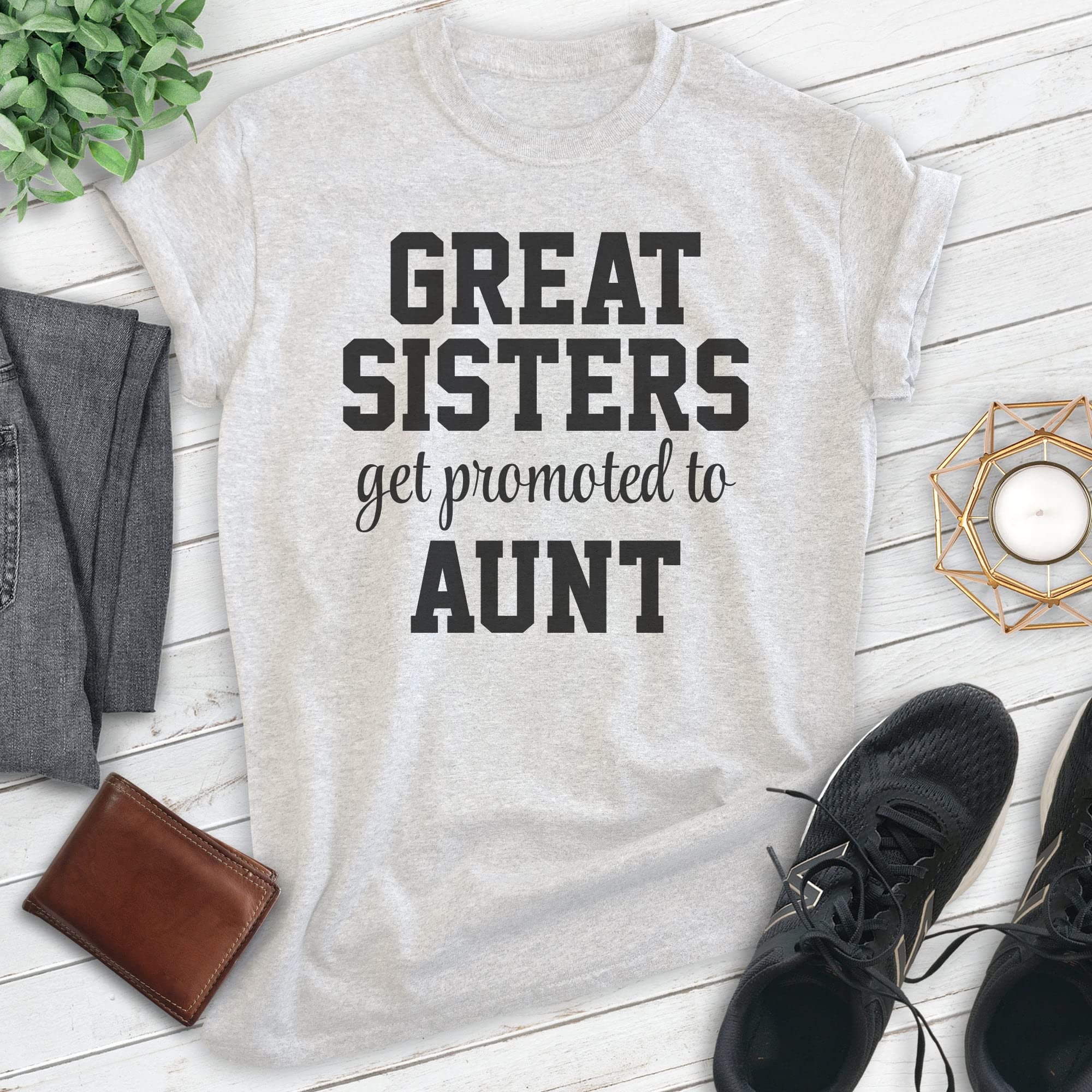 EVERTREE CLOTHING Funny Aunt T-Shirt for Women & Men - Unisex Cotton Tee for New Aunts, Sister-to-Aunt Promotion Gift - Perfect for Baby Showers, Family Reunions & Birthday Celebrations