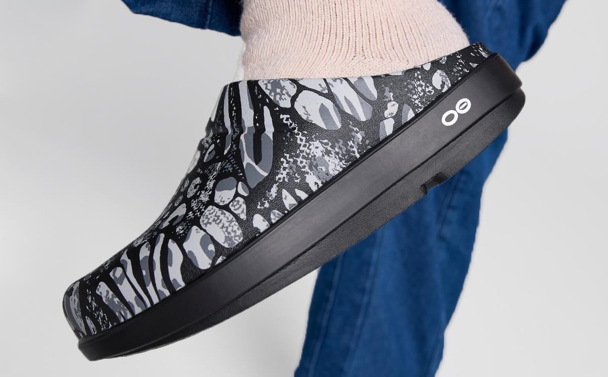 Women's OOcloog Limited Edition Combo Camo Clogs - Stylish & Comfortable Slip-On Shoes for Casual Wear, Gardening & Outdoor Activities