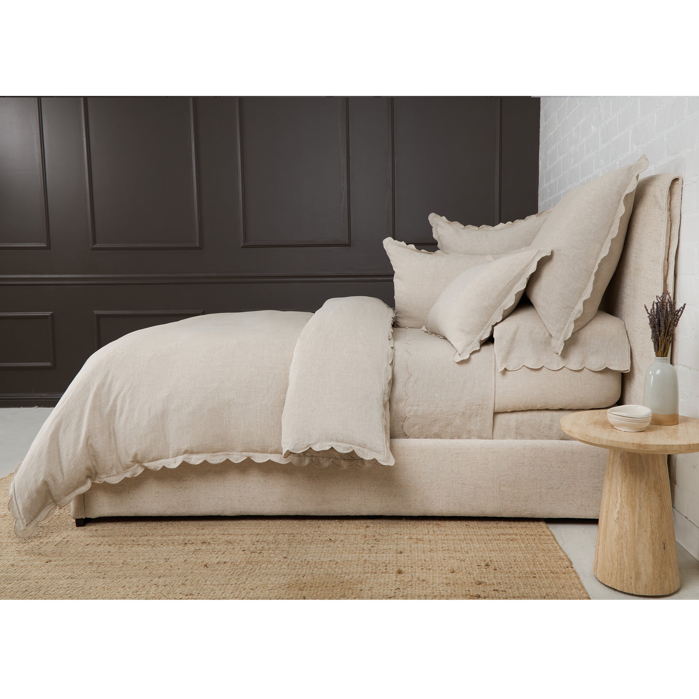Kelly Duvet Cover Set - Soft & Breathable Bedding for All Seasons - Perfect for Master Bedroom, Guest Room & Dorm Decor