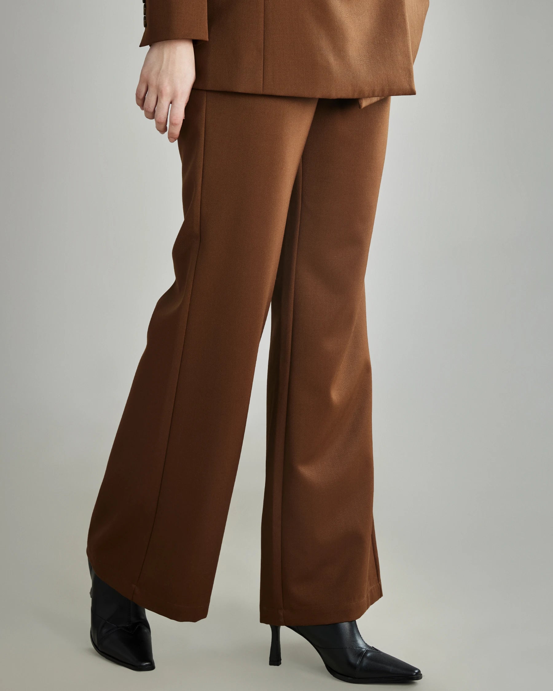 Women's Wool Flared Suit Pants - High Waist Wide Leg Dress Trousers for Office, Business & Formal Occasions