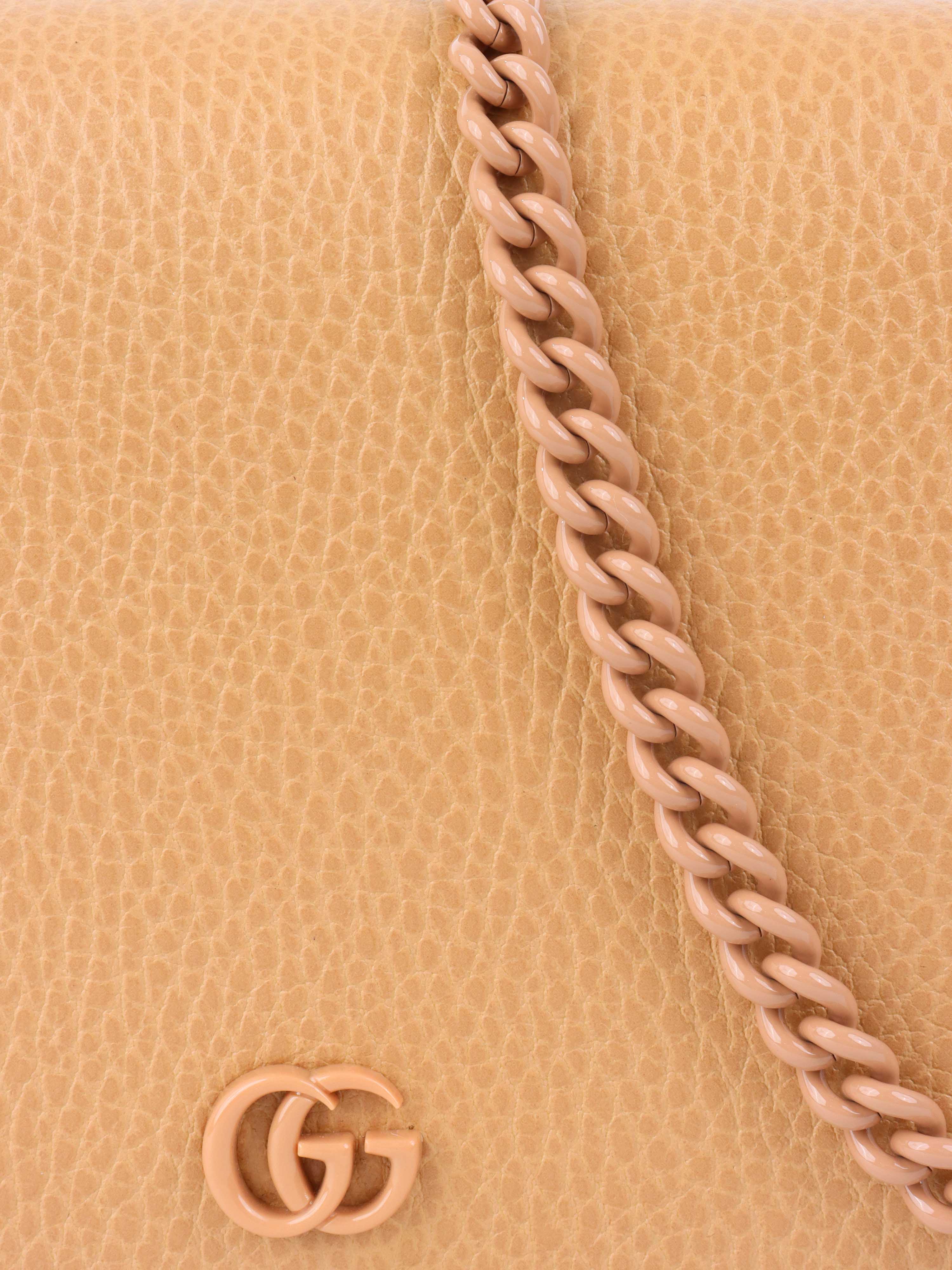 Gucci Beige GG Monogram Wallet on Chain - Luxury Crossbody Bag for Women, Perfect for Evening Events & Daily Use