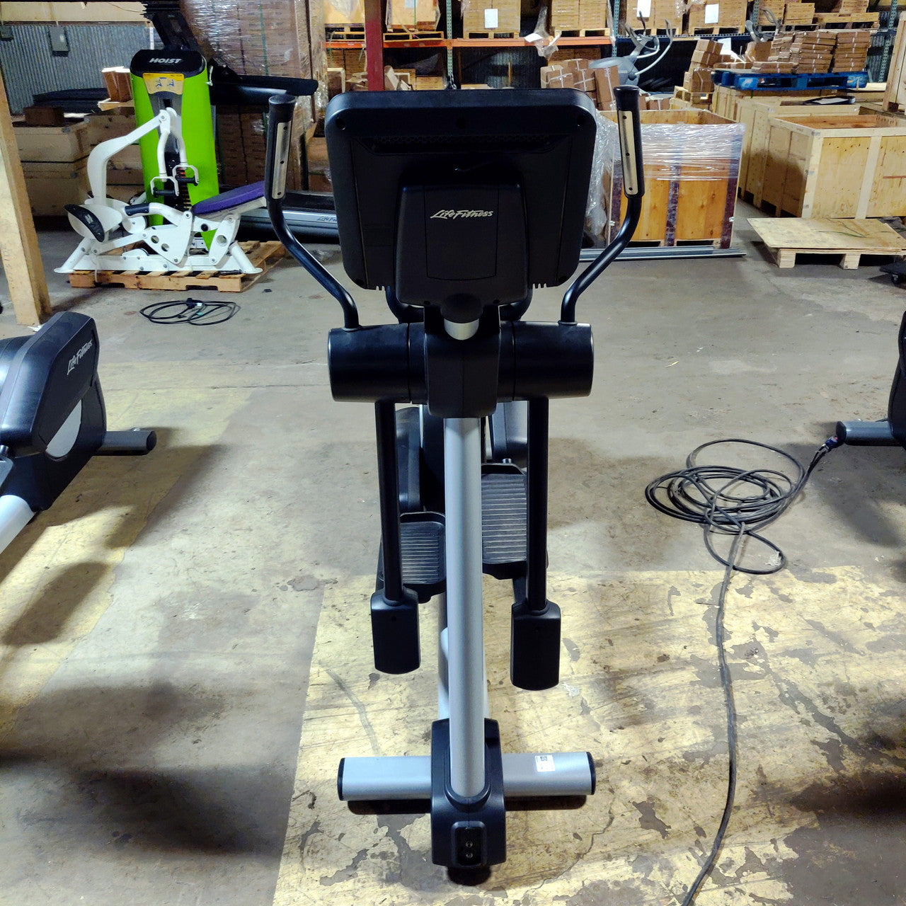 Life Fitness Elliptical Machine - Integrity Series with X Console for Home Gym Cardio Workout | Perfect for Low-Impact Exercise & Full-Body Training