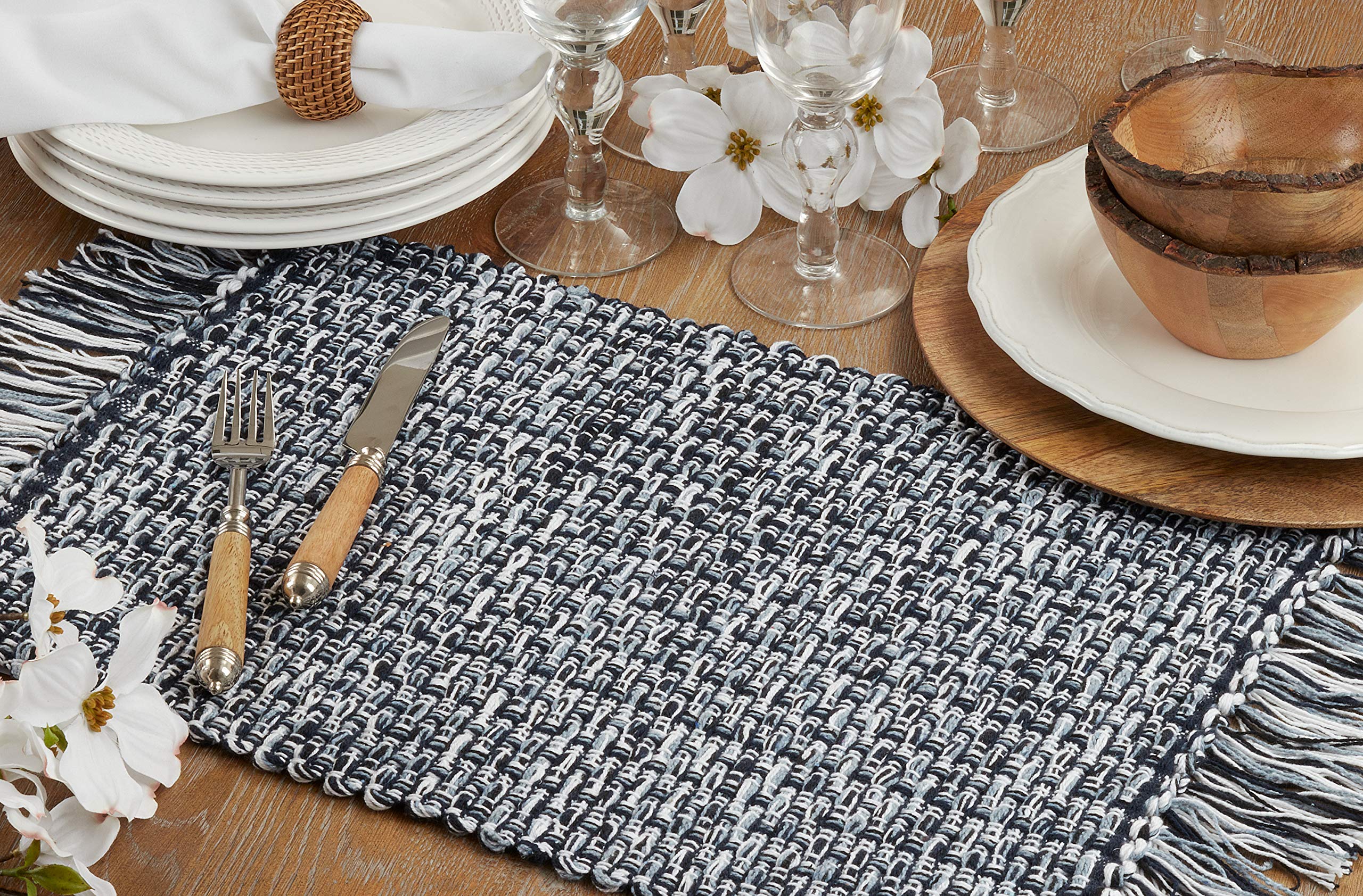 Premium Woven Placemats Set of 4 - Stylish & Durable Table Mats for Dining, Kitchen, and Home Decor - Perfect for Everyday Meals, Dinner Parties, and Holiday Gatherings