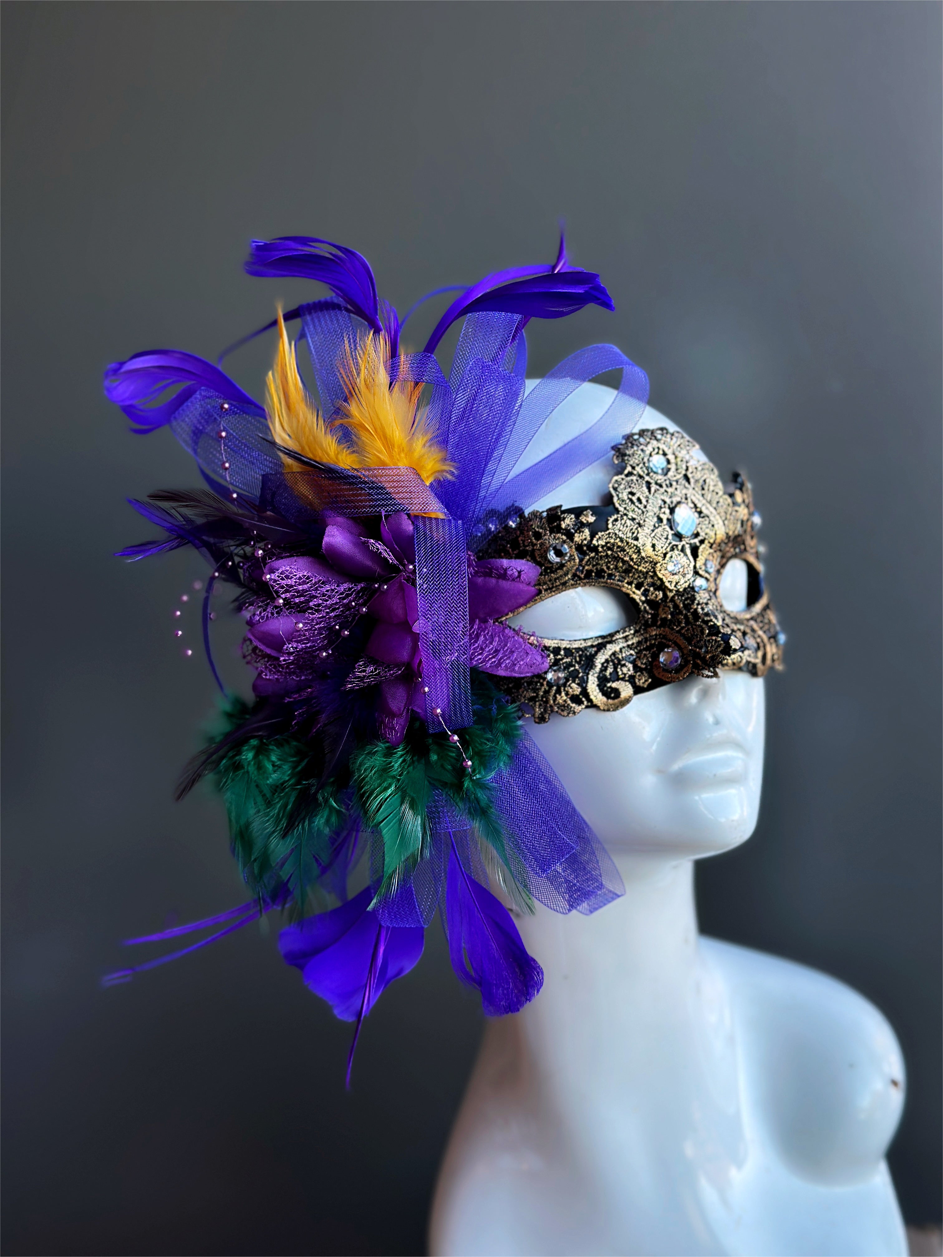 Bohemian Macrame Feather Mask for Mardi Gras - Gold Handmade Festival Face Covering for Costume Parties, Halloween & Carnival Celebrations