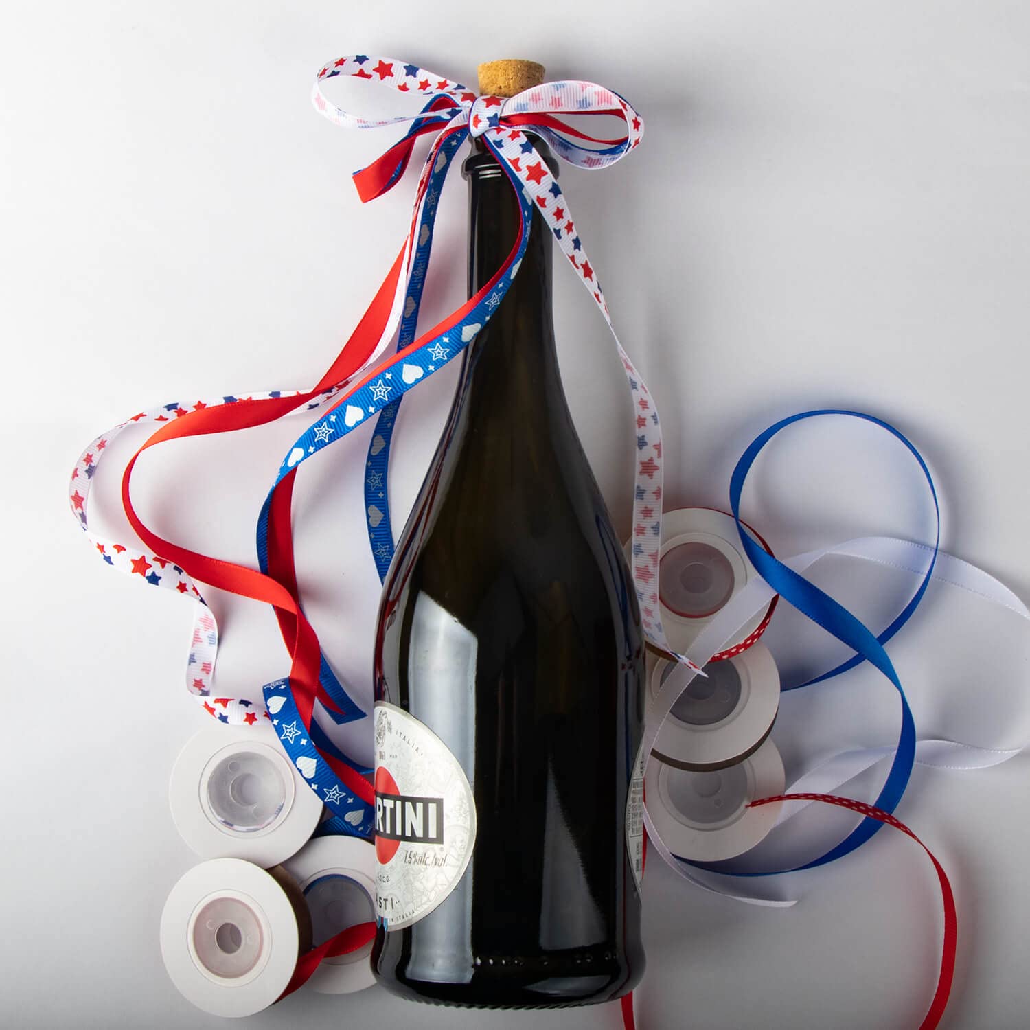 6 Rolls Patriotic Ribbon - Red White Blue Grosgrain Ribbon for 4th of July, Gift Wrapping, DIY Crafts (3/8
