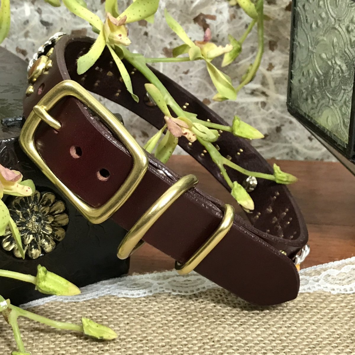 Premium Yessena Designer Leather Dog Collar - Handcrafted Genuine Leather Pet Collar with Adjustable Buckle - Perfect for Daily Walks, Training & Fashionable Outfits