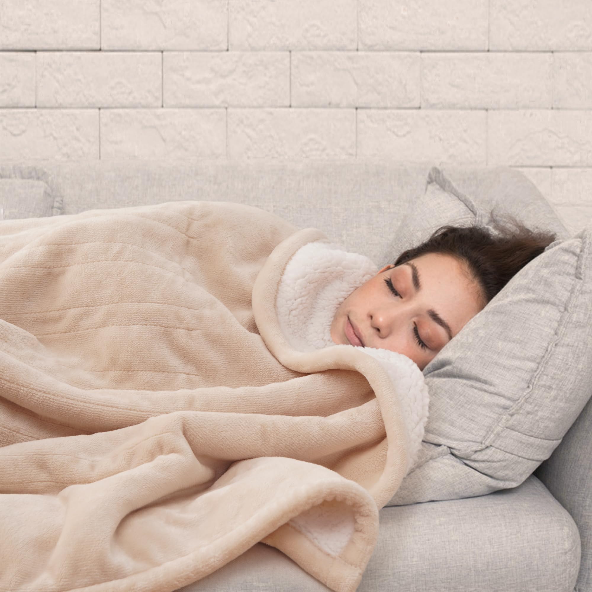 Sealy Electric Heated Blanket Queen Size 84x90 Inch - Flannel & Sherpa Dual-Sided Heating Blanket with 10 Adjustable Heat Settings, 1-12 Hour Auto Shut Off, Fast Warming, Machine Washable, Beige | Perfect for Cold Winter Nights, Bedroom Comfort, and Cozy Gift Giving