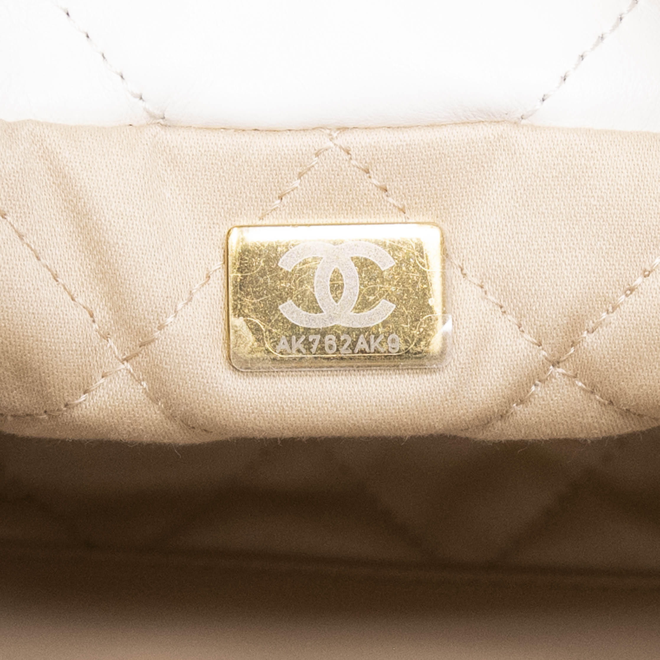 Chanel White Mini 22 Hobo Bag - Luxury Designer Shoulder Bag for Women | Perfect for Everyday Use, Date Night & Special Occasions