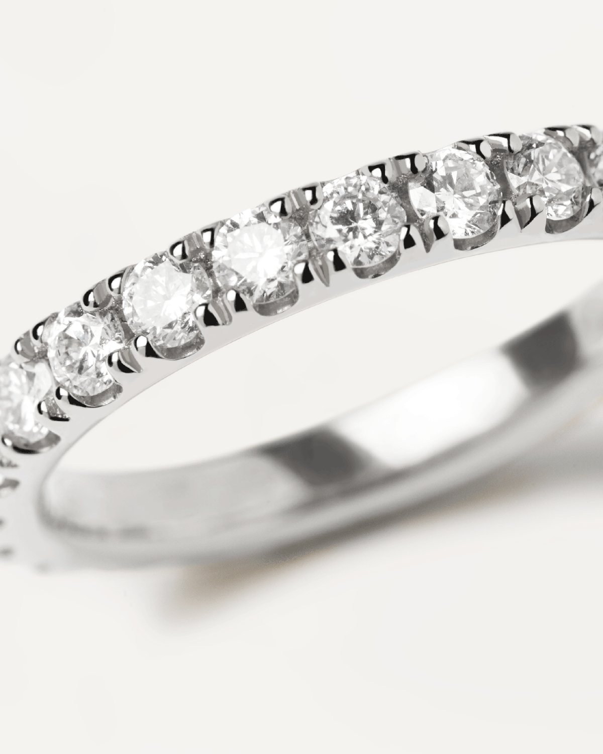 GRID Diamonds and White Gold Eternity Supreme Ring - Elegant Wedding Band for Women, Perfect for Anniversaries, Engagements & Special Occasions