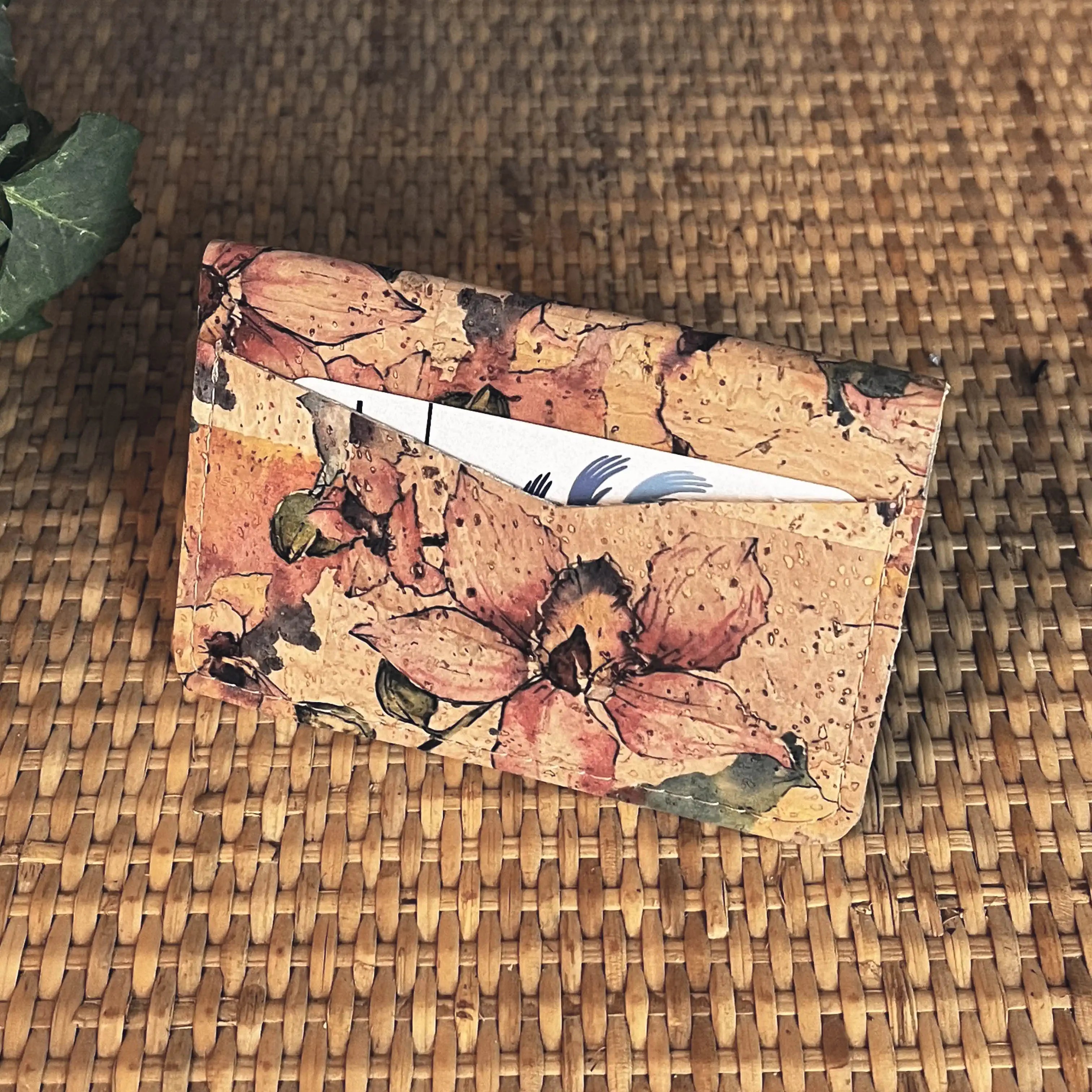 Elegant Cork Slim Cardholder with Watercolor Floral Design - Minimalist RFID Blocking Wallet for Women & Men - Perfect for Travel, Everyday Use & Gift Giving