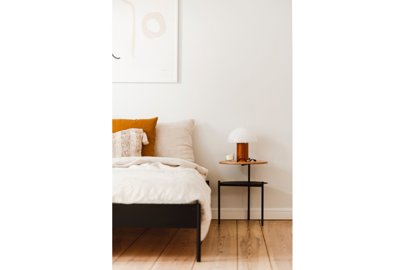 Modern Nightstand with USB Ports & Drawer - Stylish Bedside Table for Bedroom, Living Room, or Office - Perfect for Storing Books, Lamps & Essentials
