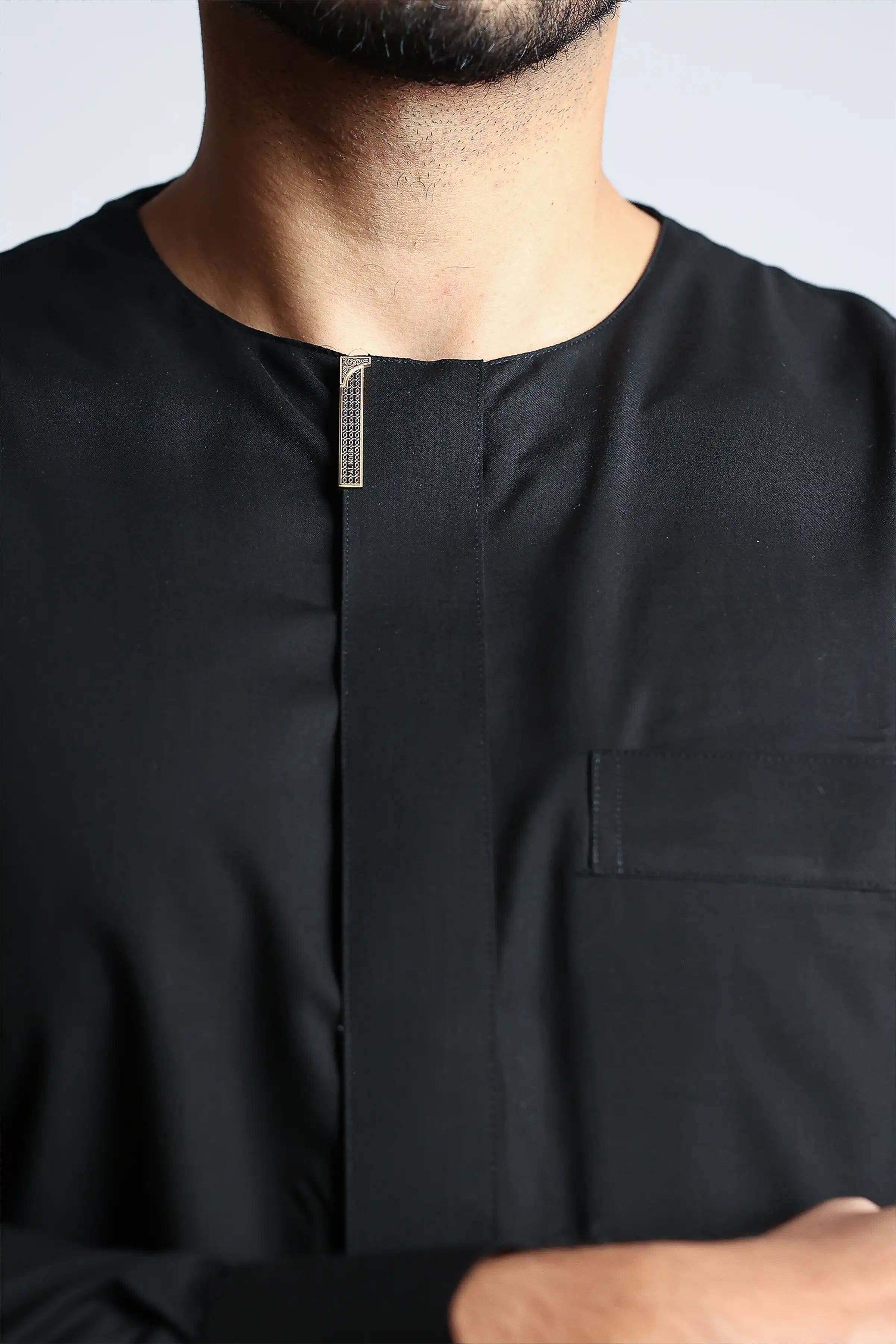 J108 Black & Gold Buckle Kids Thobe - Traditional Arabic Dress for Boys - Perfect for Eid, Weddings & Special Occasions