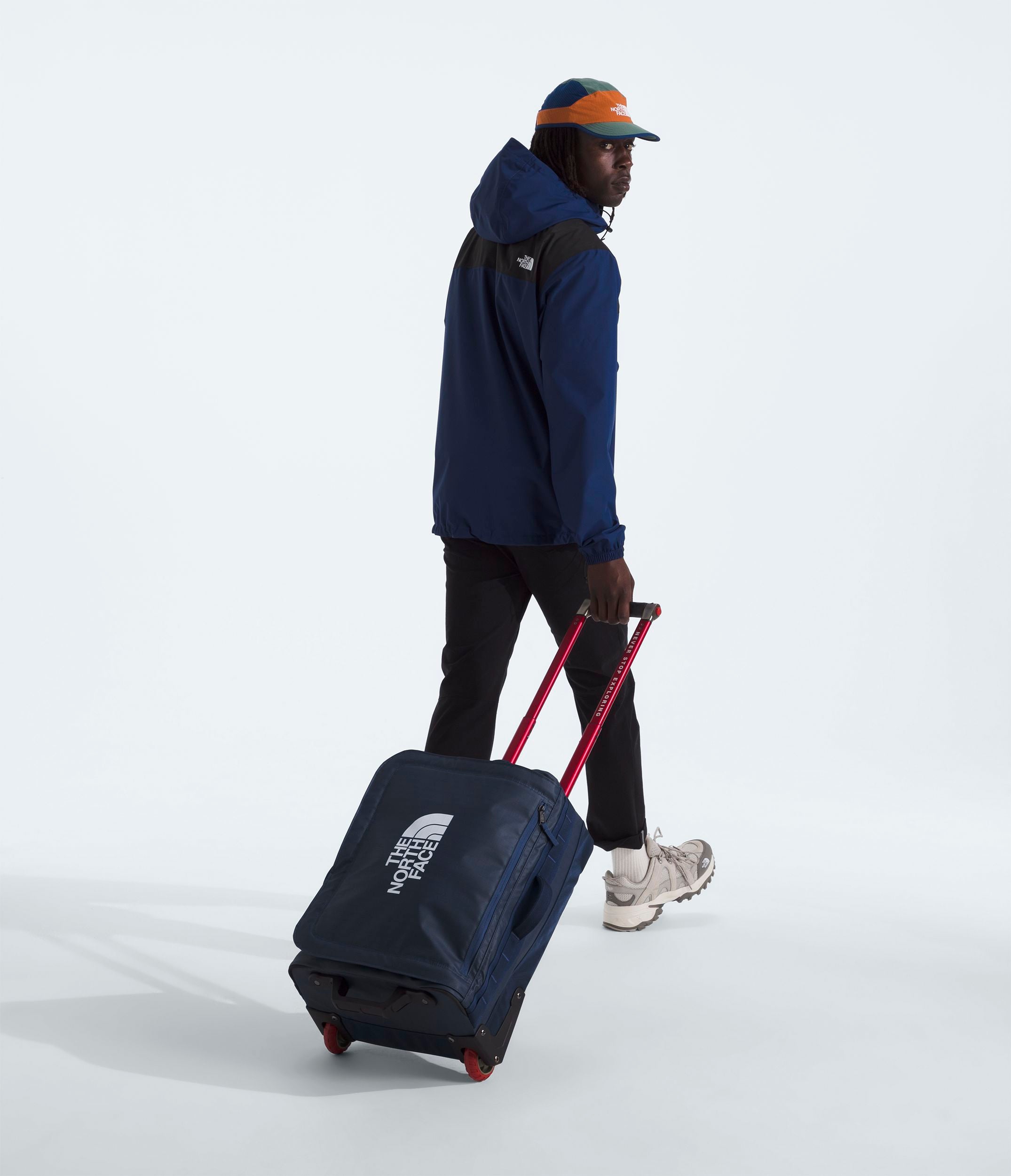 The North Face Base Camp Voyager 21