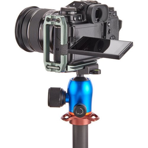 3 Legged Thing Lexie Universal L Bracket for DSLR Cameras - Multi-Function Quick Release Plate (Slate Gray) - Perfect for Tripod Mounting, Vlogging & Photography Accessories